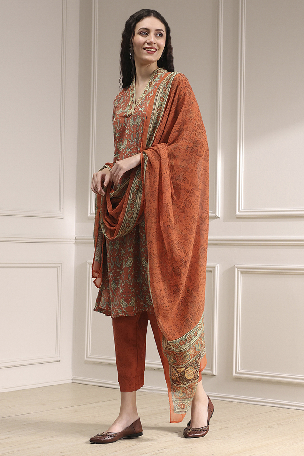 Blue Printed Straight Suit Set image number 3