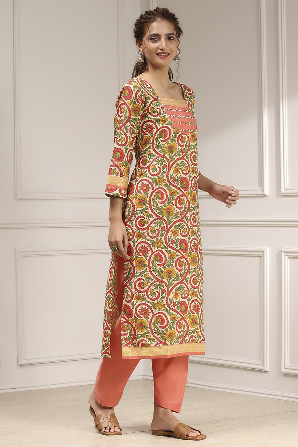 Green Tussar Digital Print Unstitched Suit Set image number 6