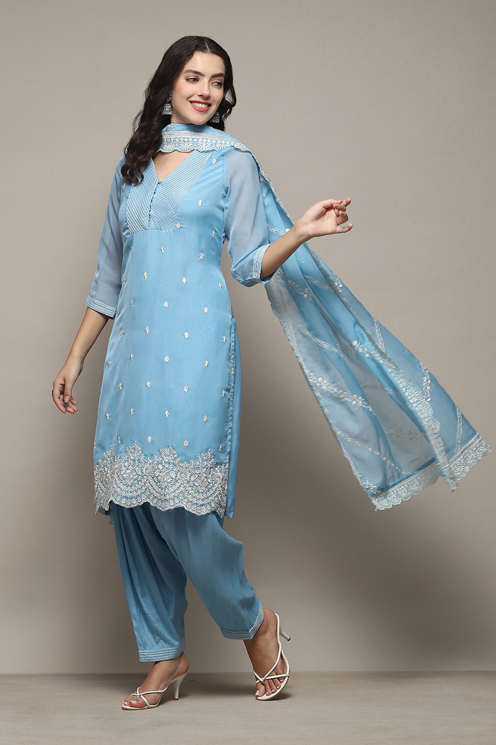 Light Pink Polyester Straight Embroidered Kurta Salwar Suit Set image number 4