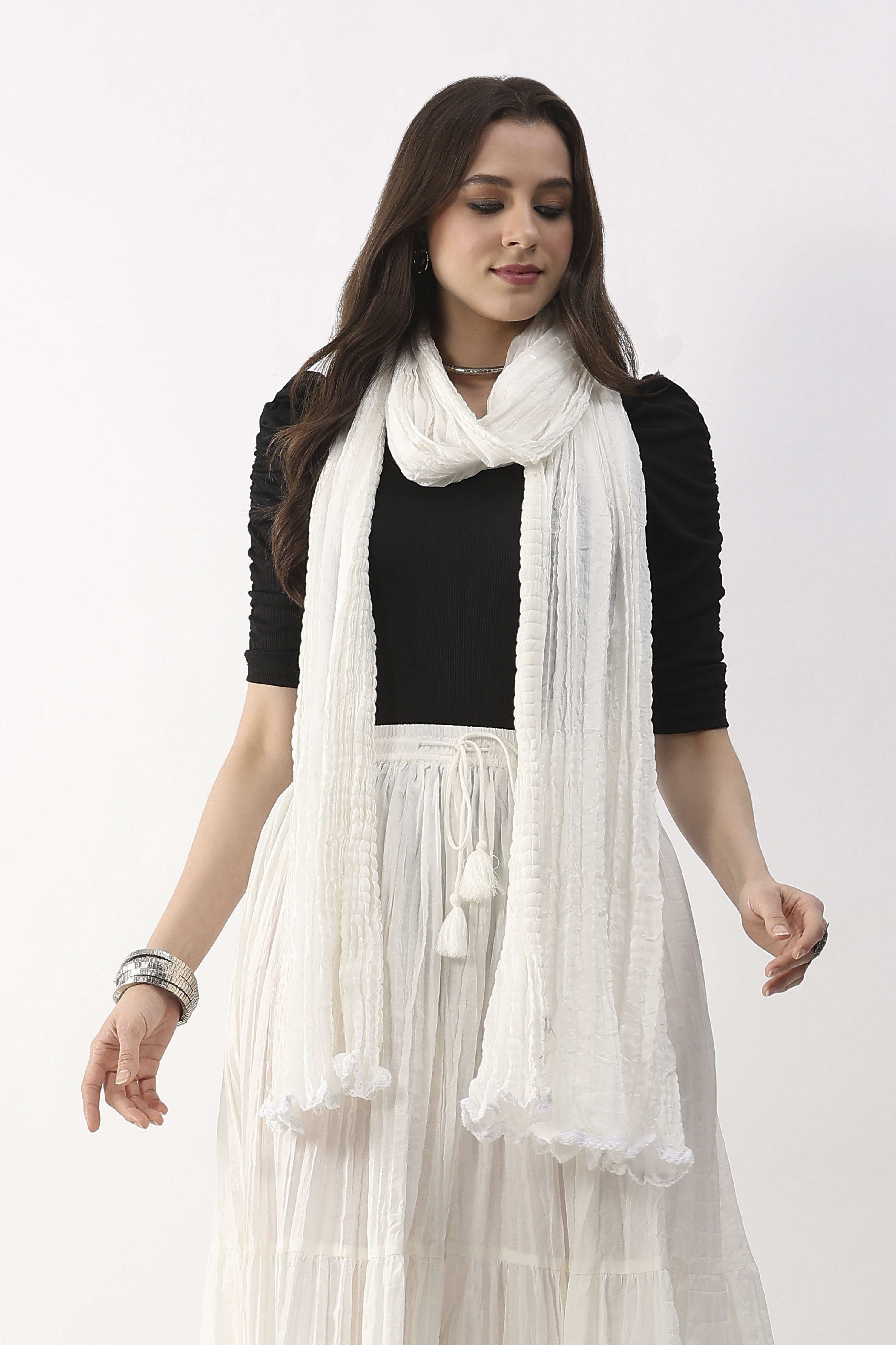 White Cotton Textured Solid Dupatta image number 4