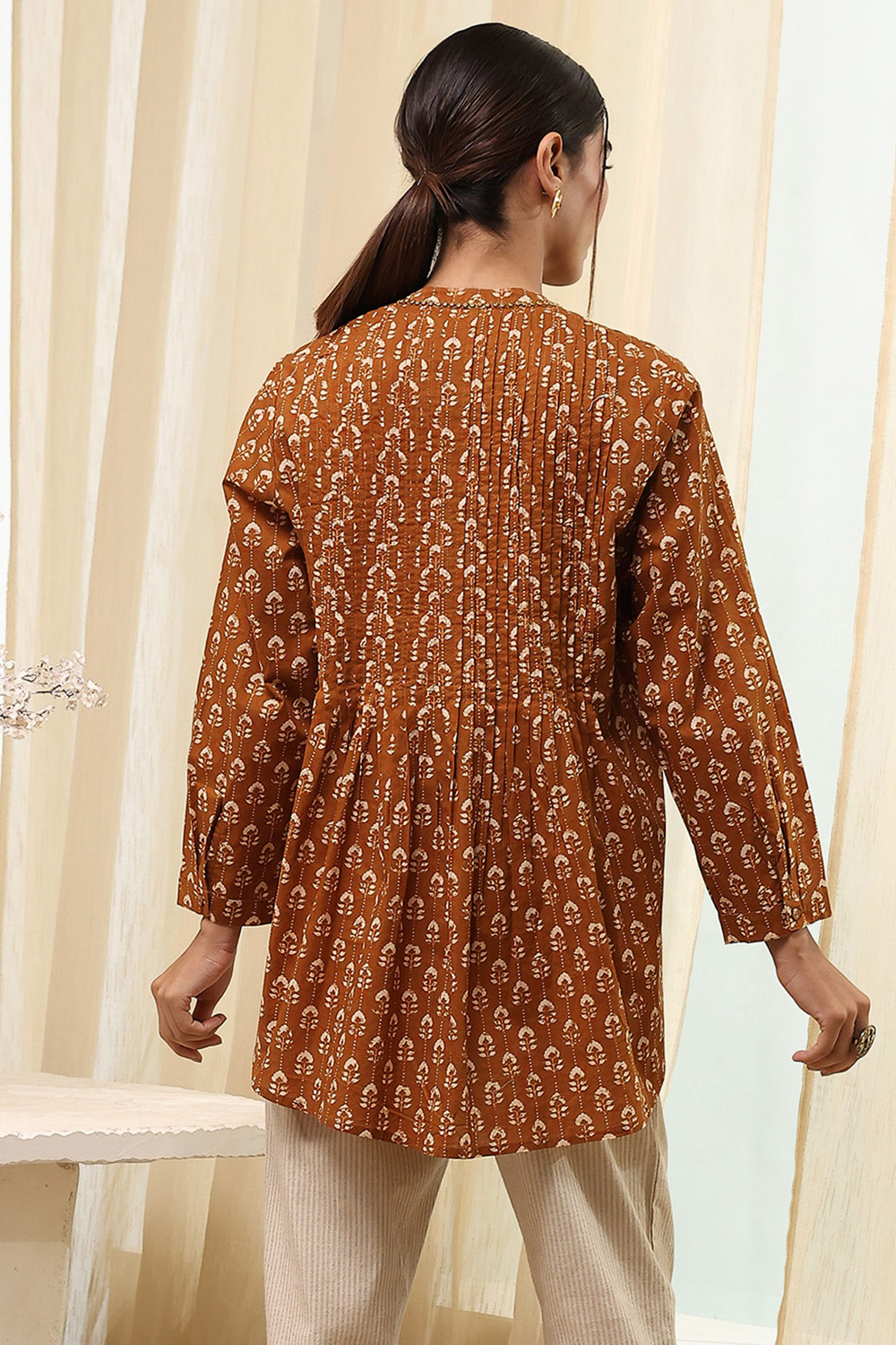 Mustard Cotton Regular Shirt image number 3