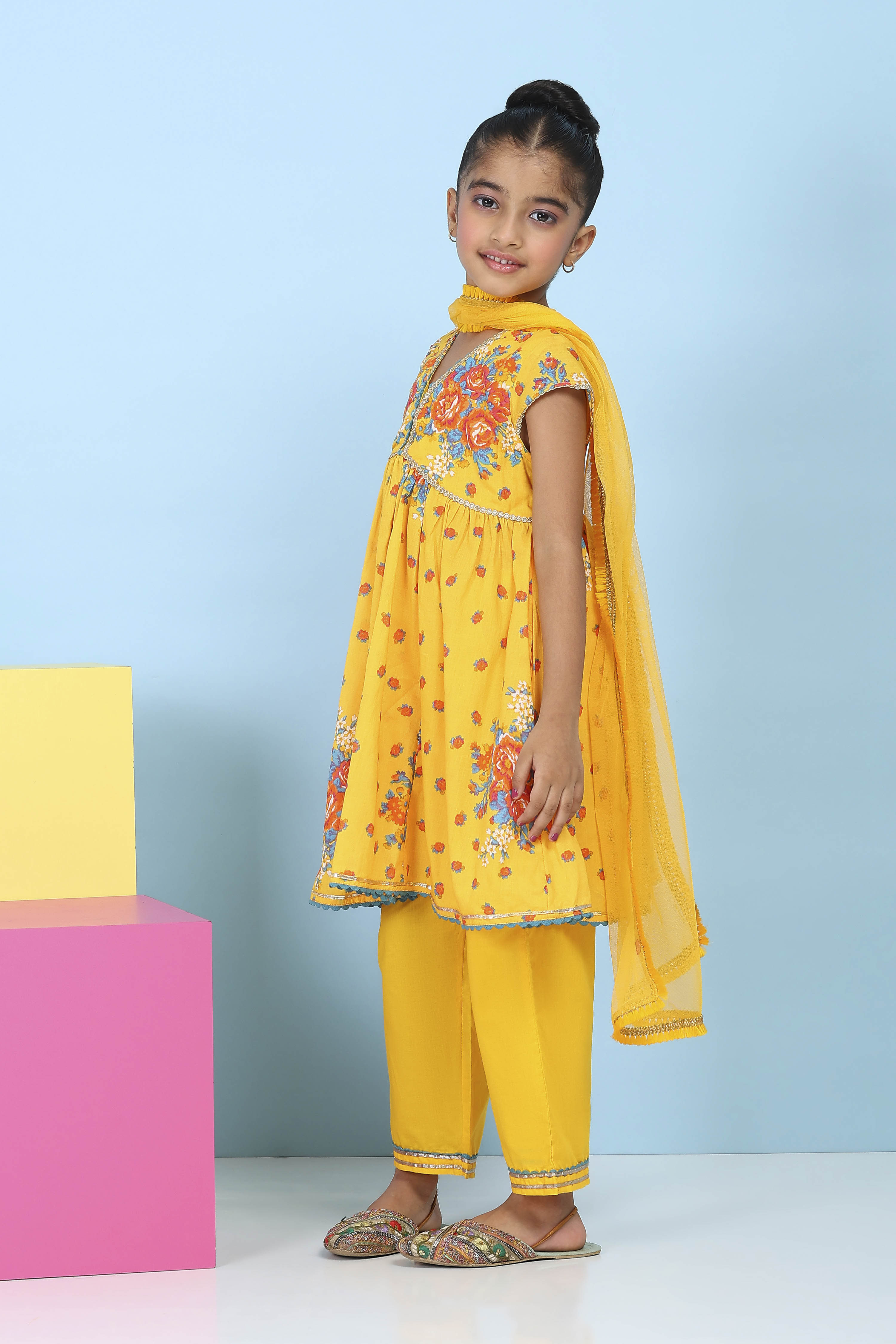 Yellow Cotton Floral Printed Anarkali Suit Set image number 7
