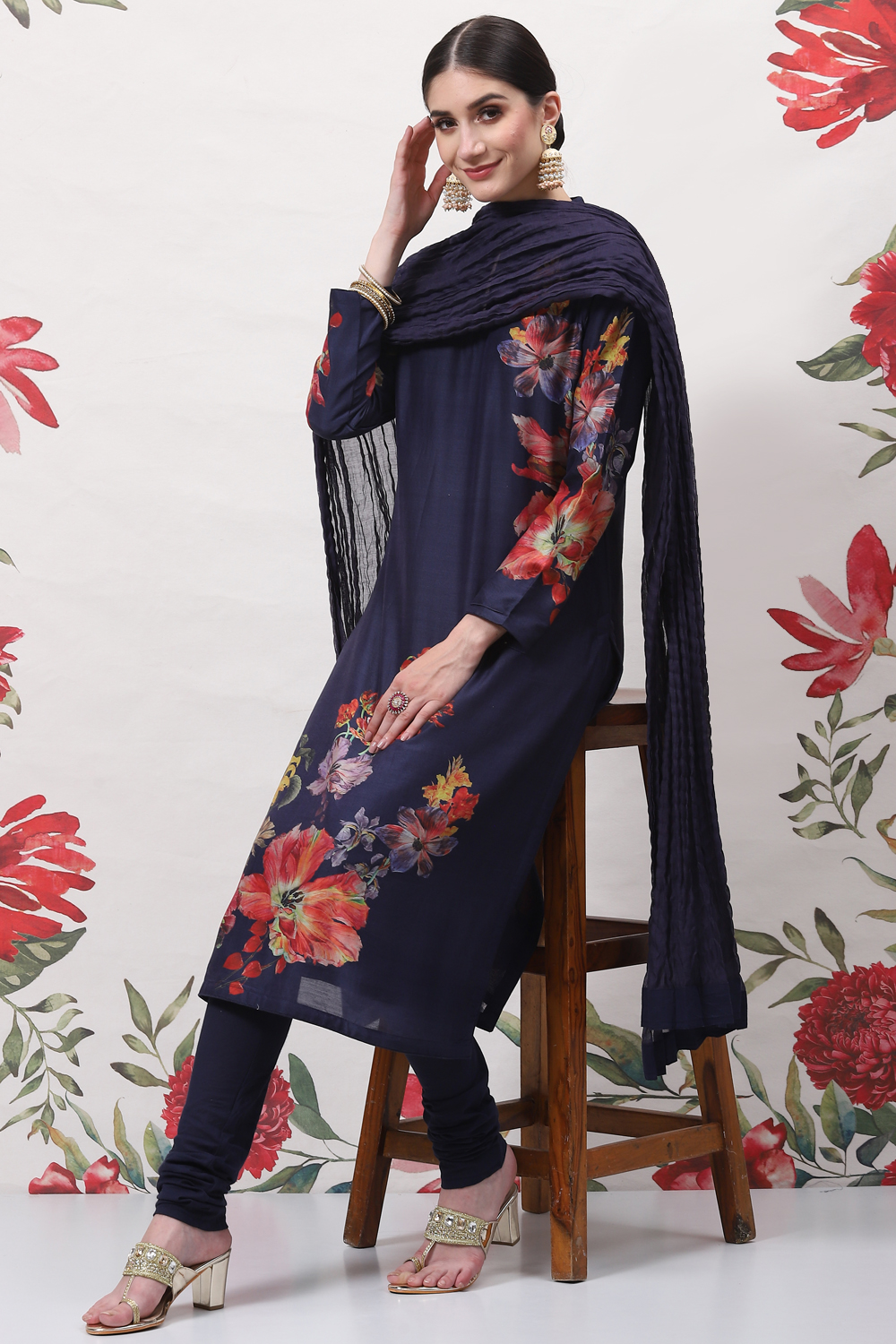 Indigo Cotton Silk Straight Printed Suit Set image number 6
