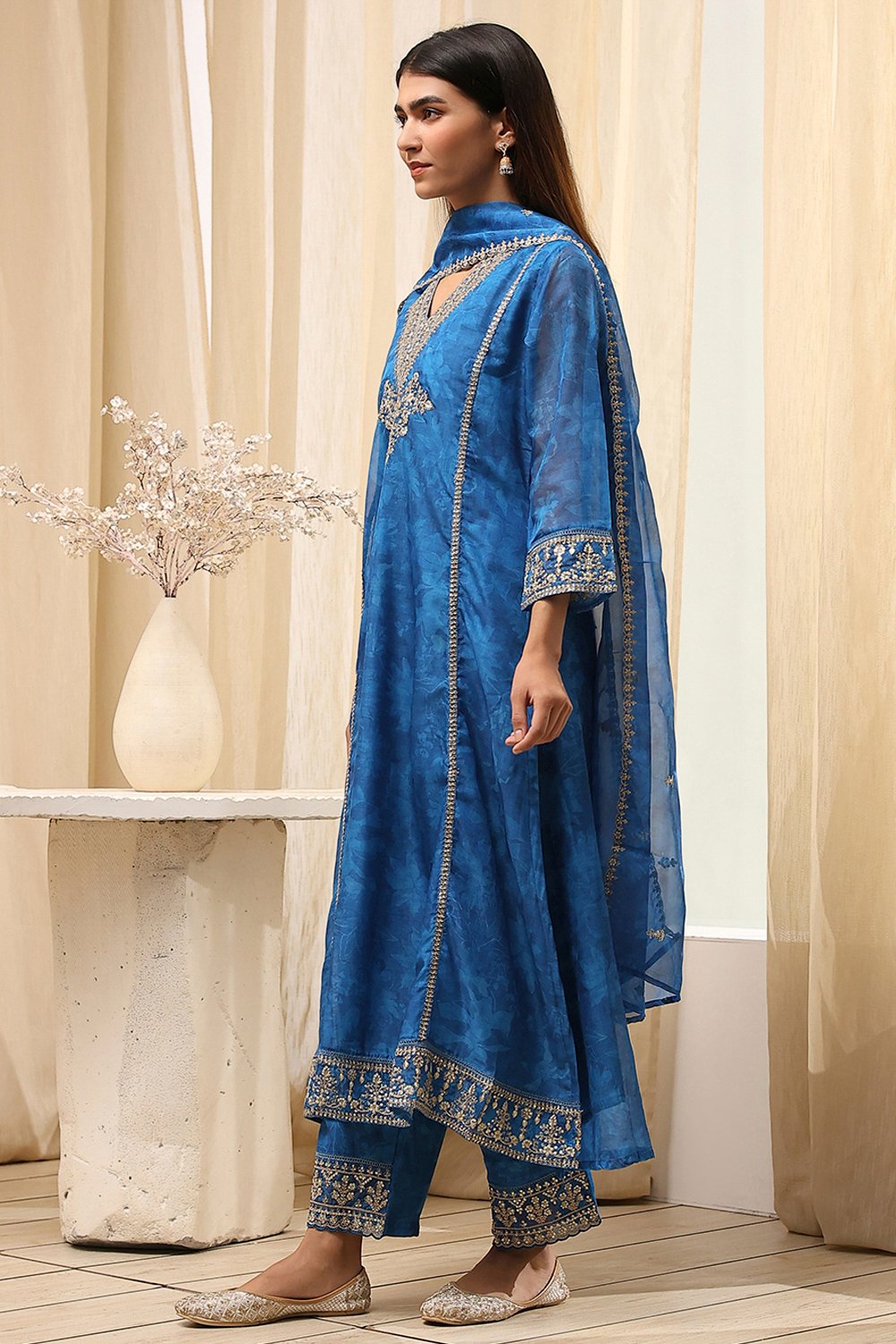 Blue Dyed Straight Suit Set image number 3