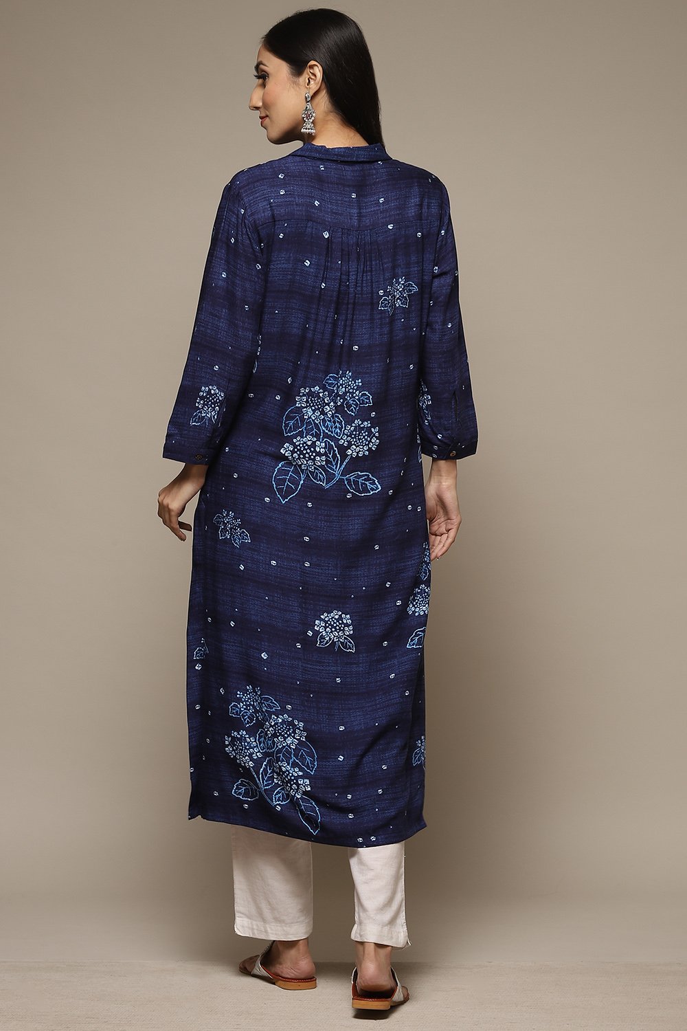 Indigo LIVA Straight Printed Kurta image number 2