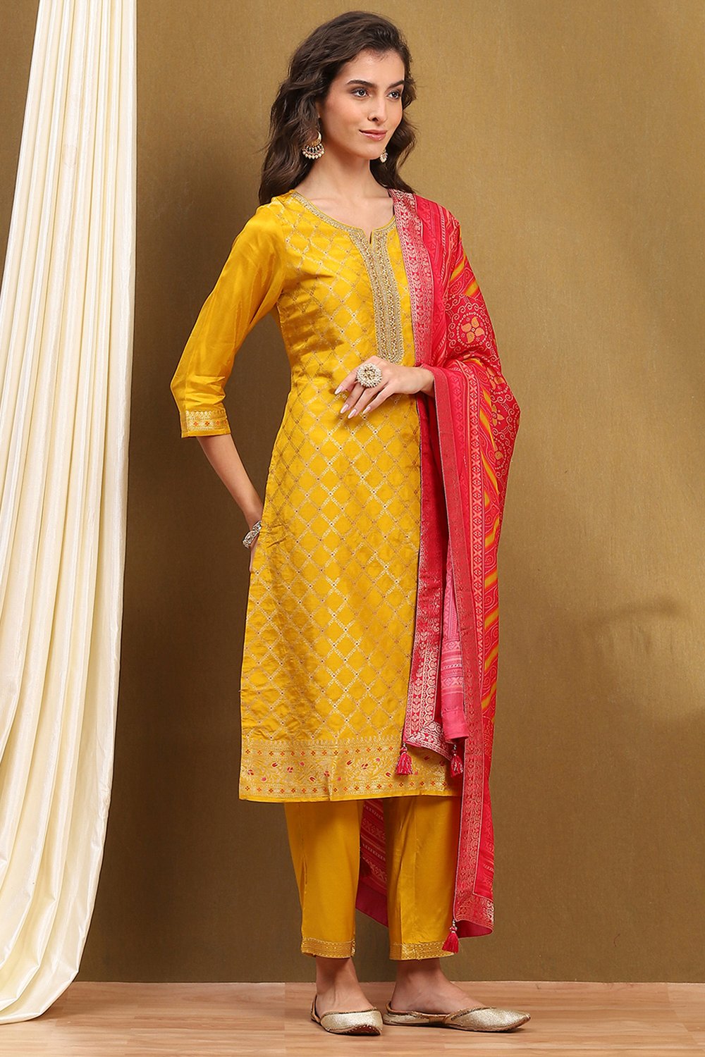 Mustard Yellow Viscose Blend Yarn Dyed Straight Suit Set image number 5