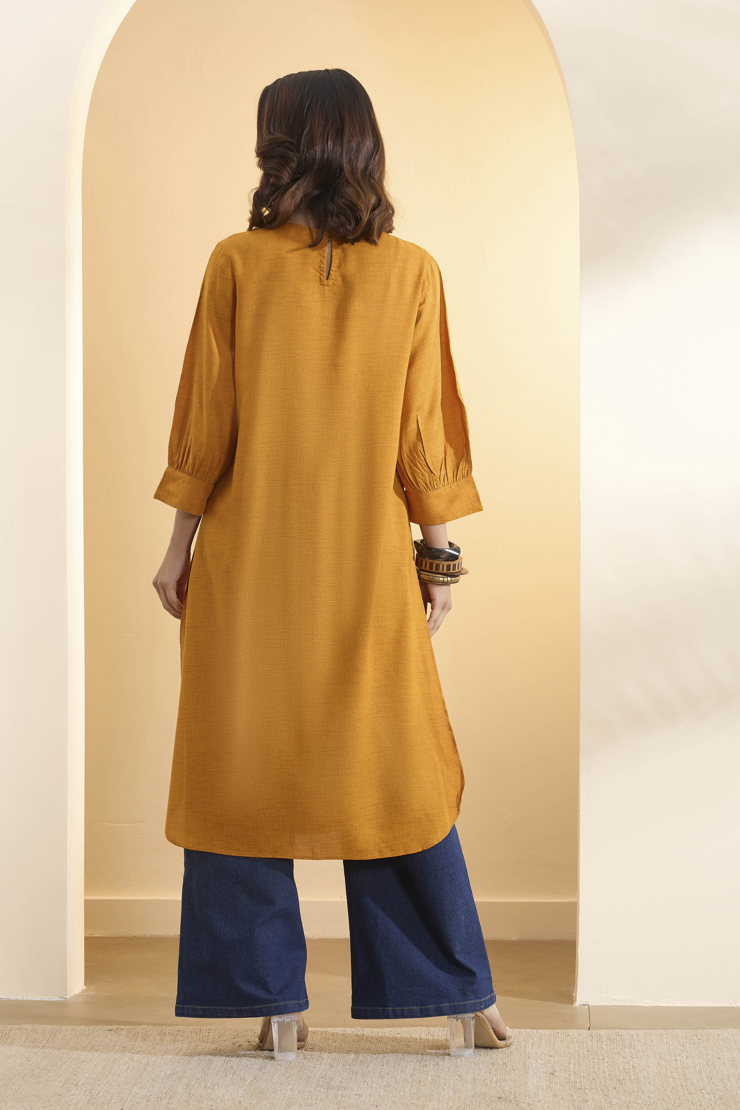 Mustard Viscose Rayon Straight Kurta image number 3