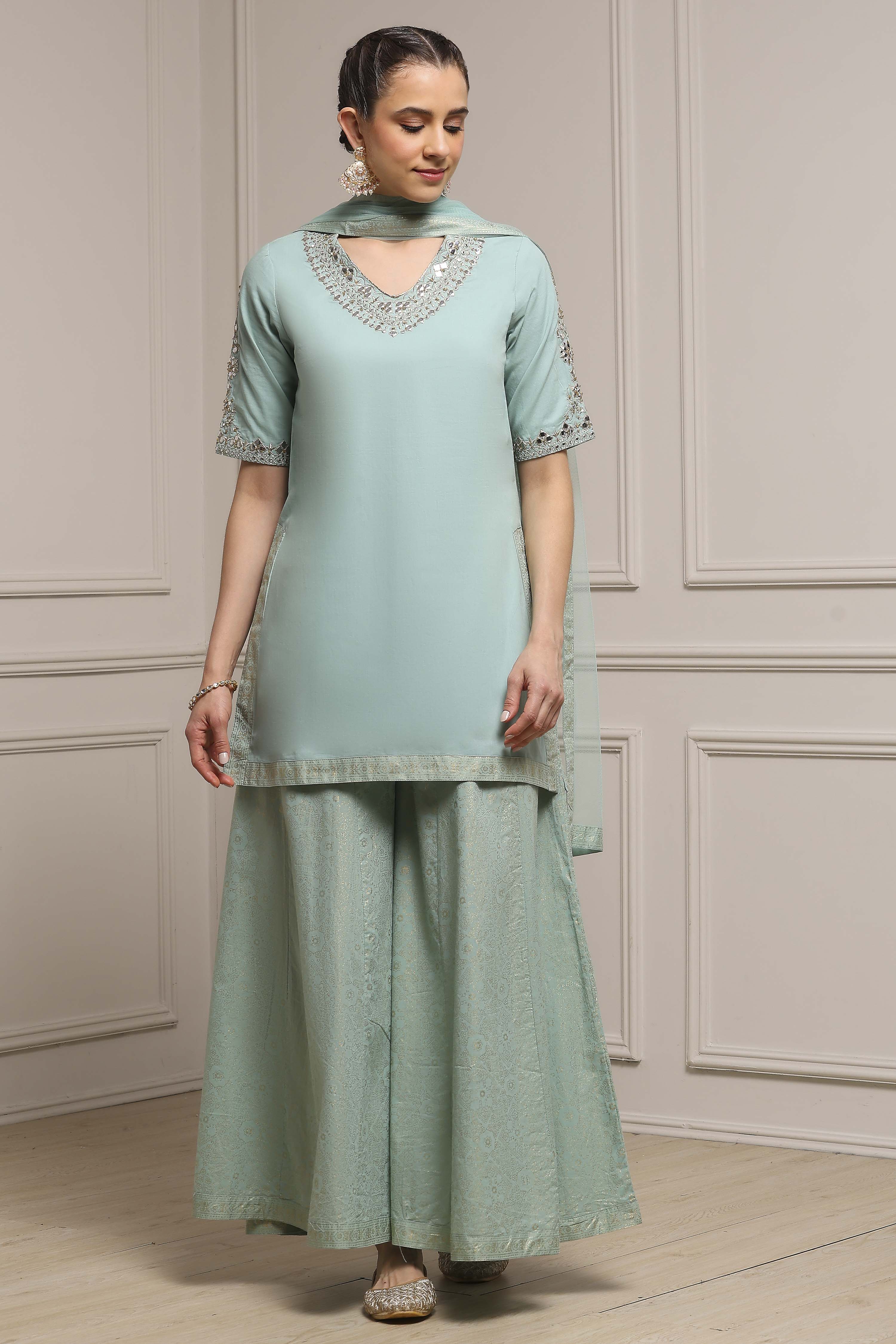 Light Green Cotton Straight Dyed Suit Set image number 6
