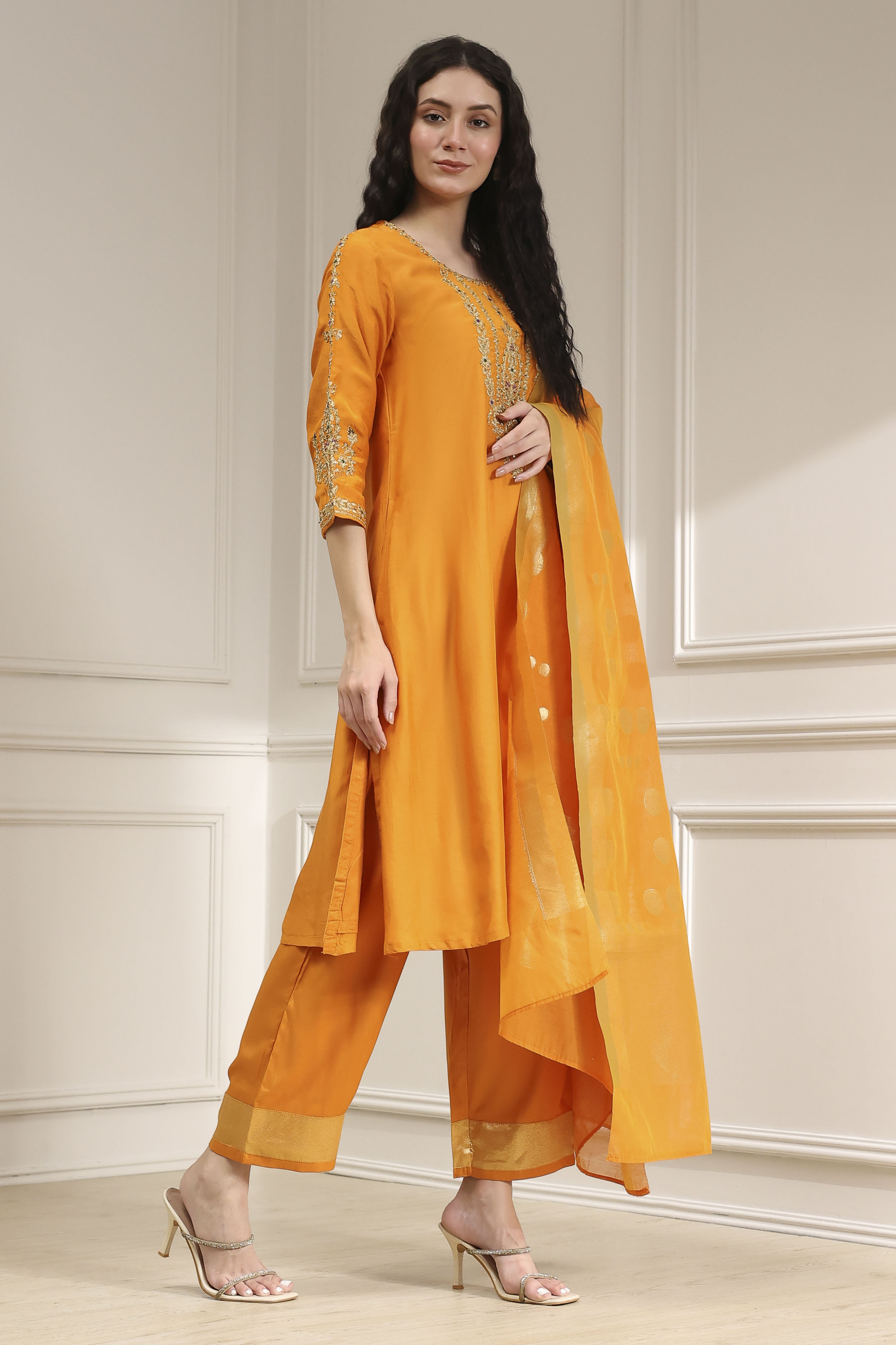 Orange Solid Straight Suit Set image number 5