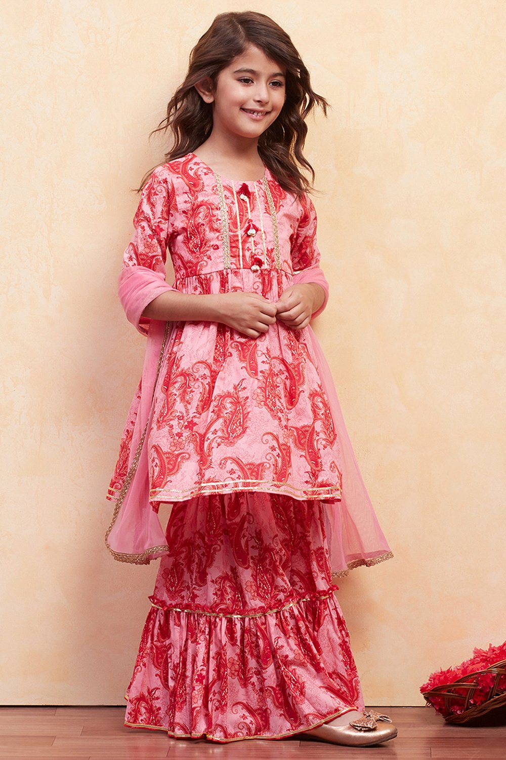Pink Cotton Gathered Suit Set image number 0