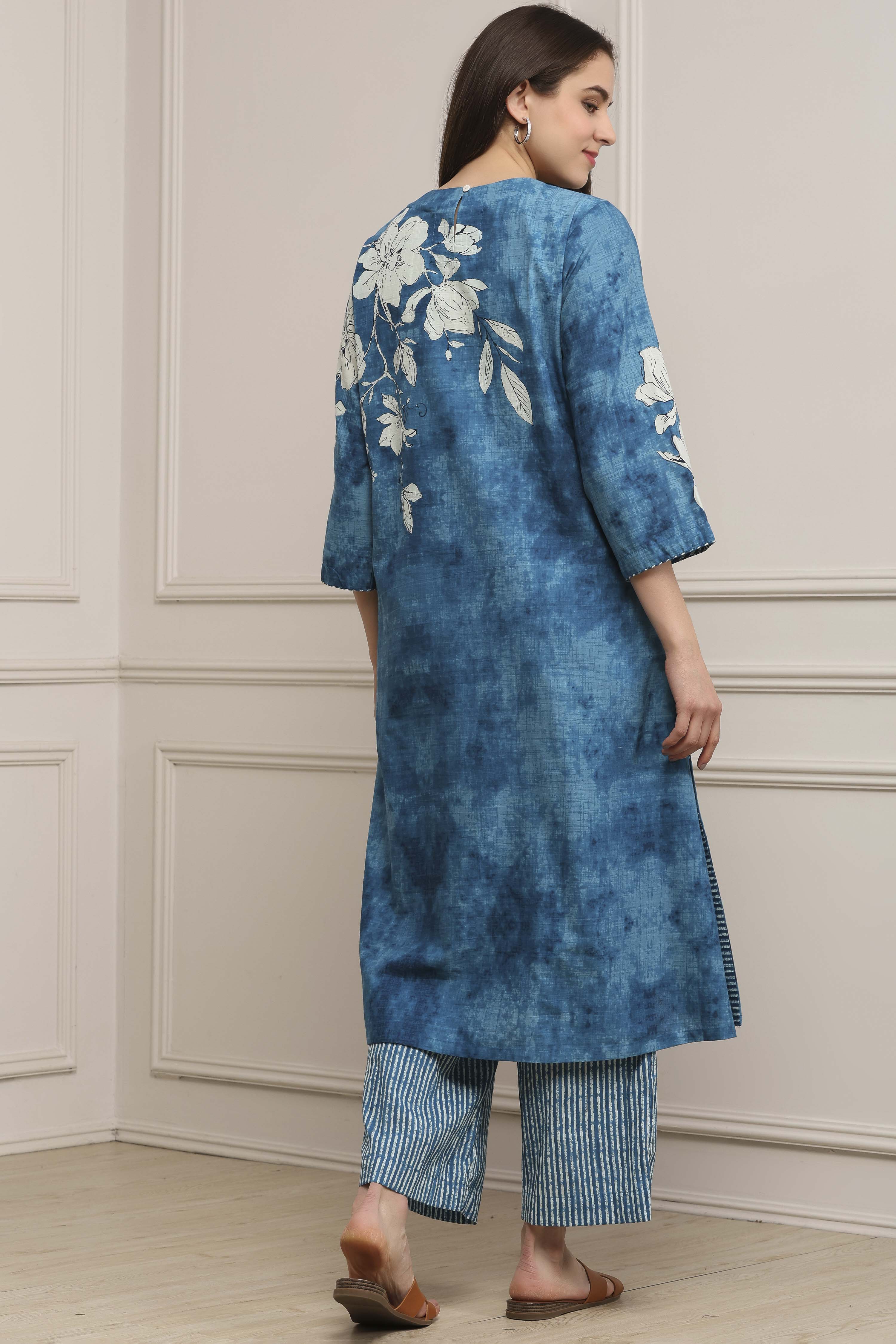 Indigo Blue Cotton Floral Straight Kurta Set image number 4