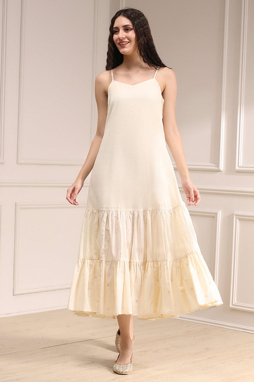 Off White Cotton Layered Suit Set image number 6