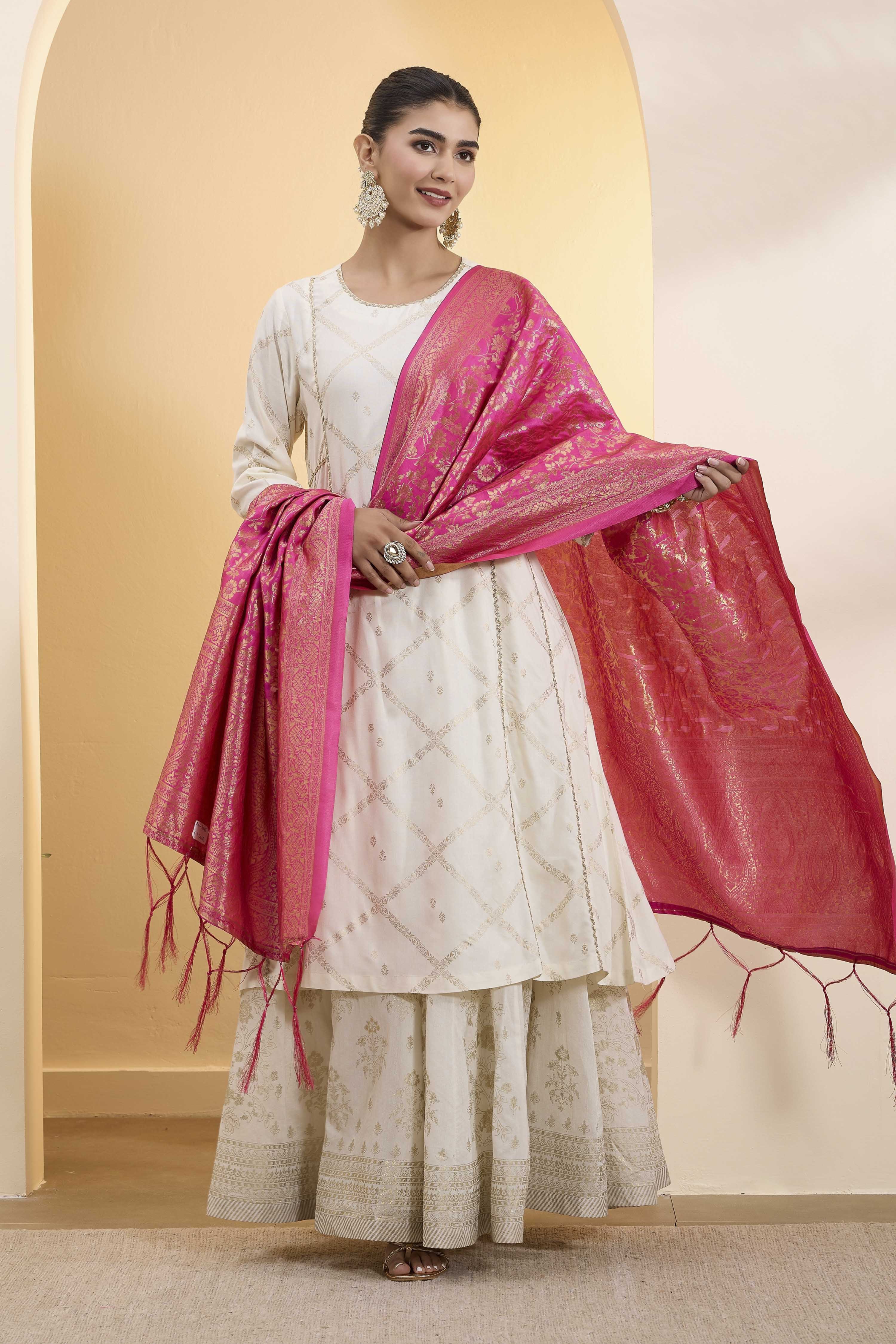 Pink Poly Banarasi Dupatta image number 0