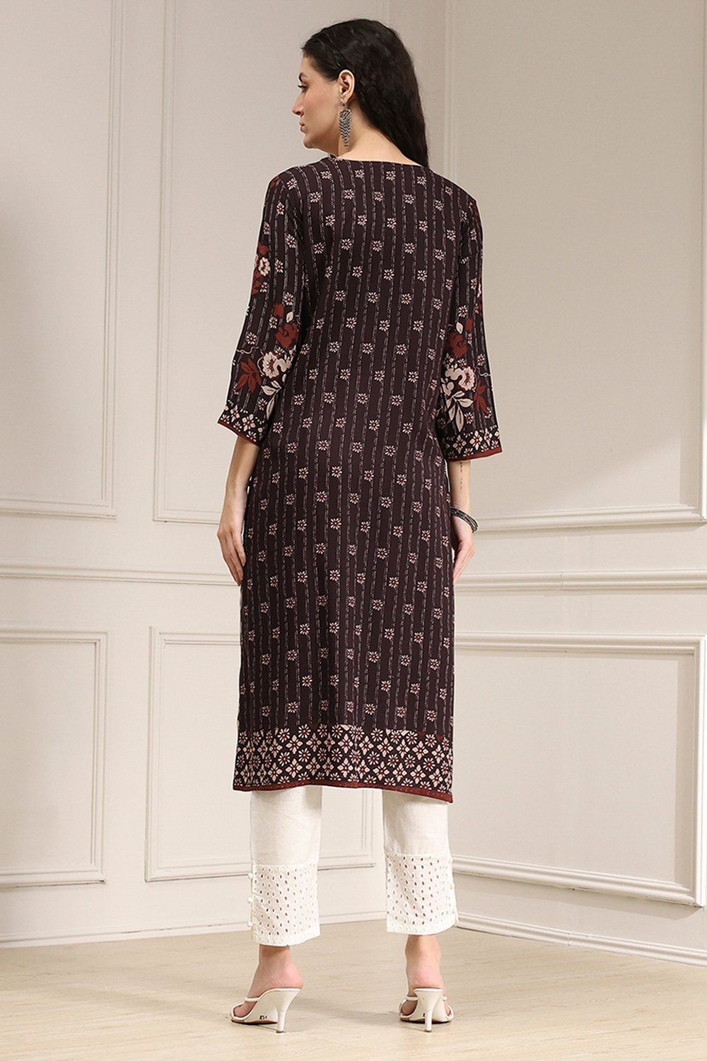 Berry Maroon Printed Straight Kurta image number 3