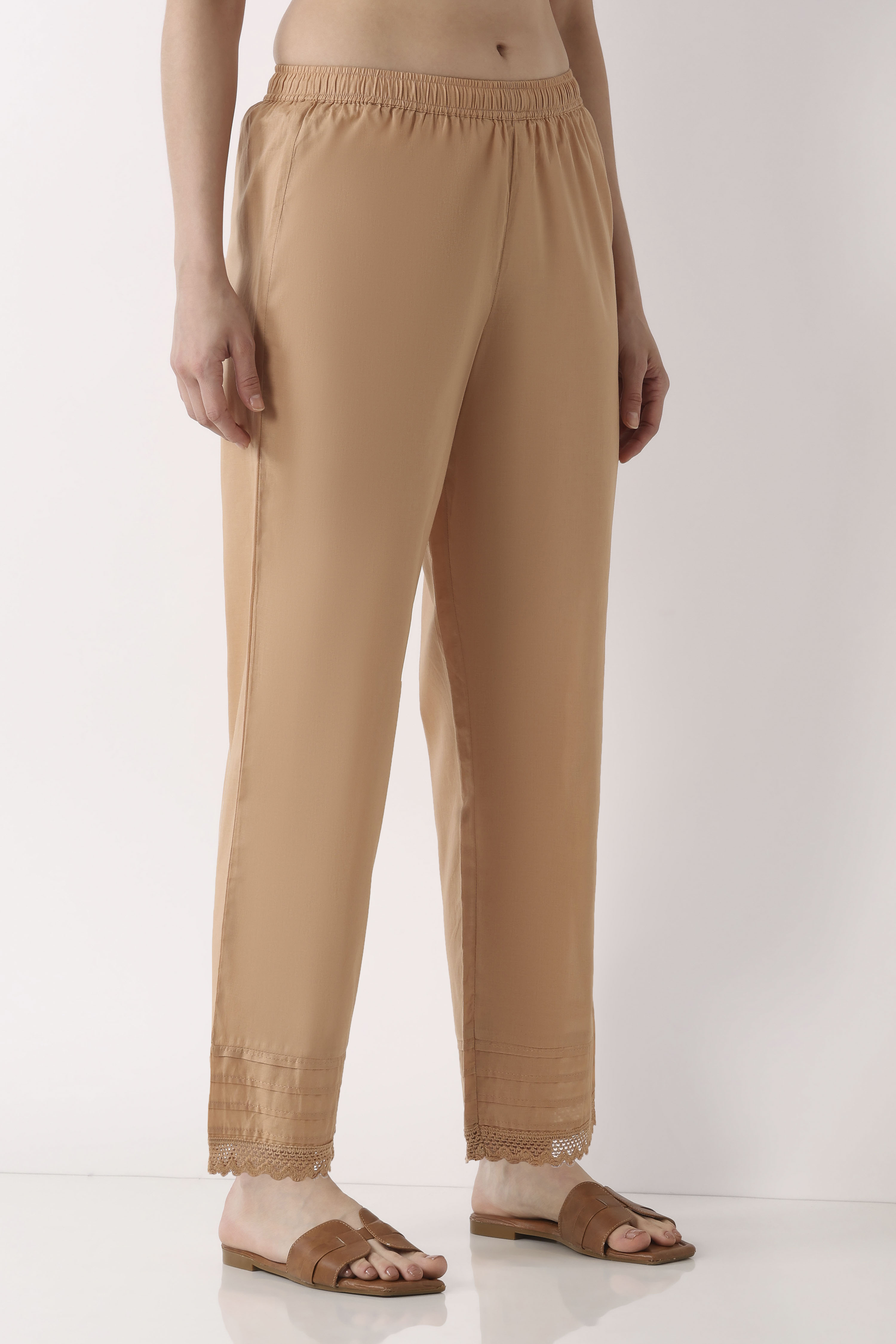 Beige Cotton Relaxed Dyed Pants image number 3