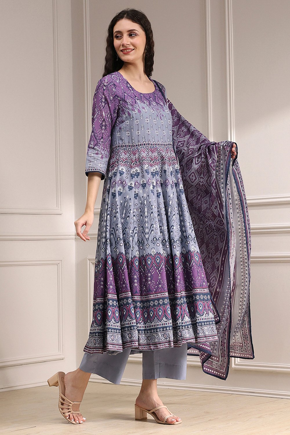 Lilac Cotton Printed Anarkali Suit Set image number 5