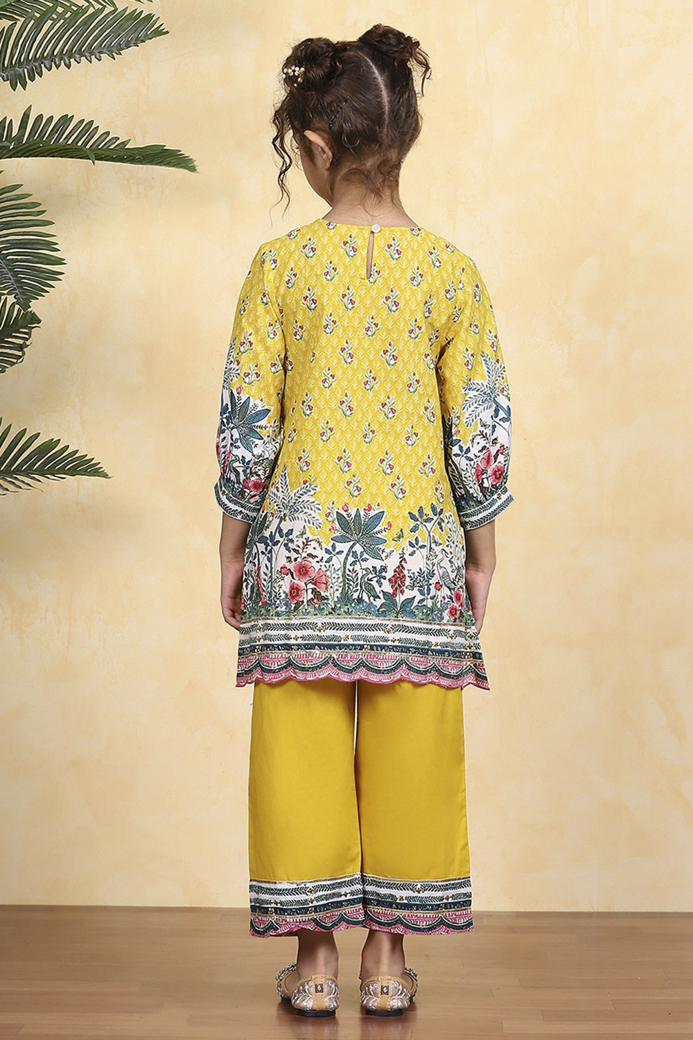 Yellow Cotton Printed A-Line Kurta Pants Set image number 4