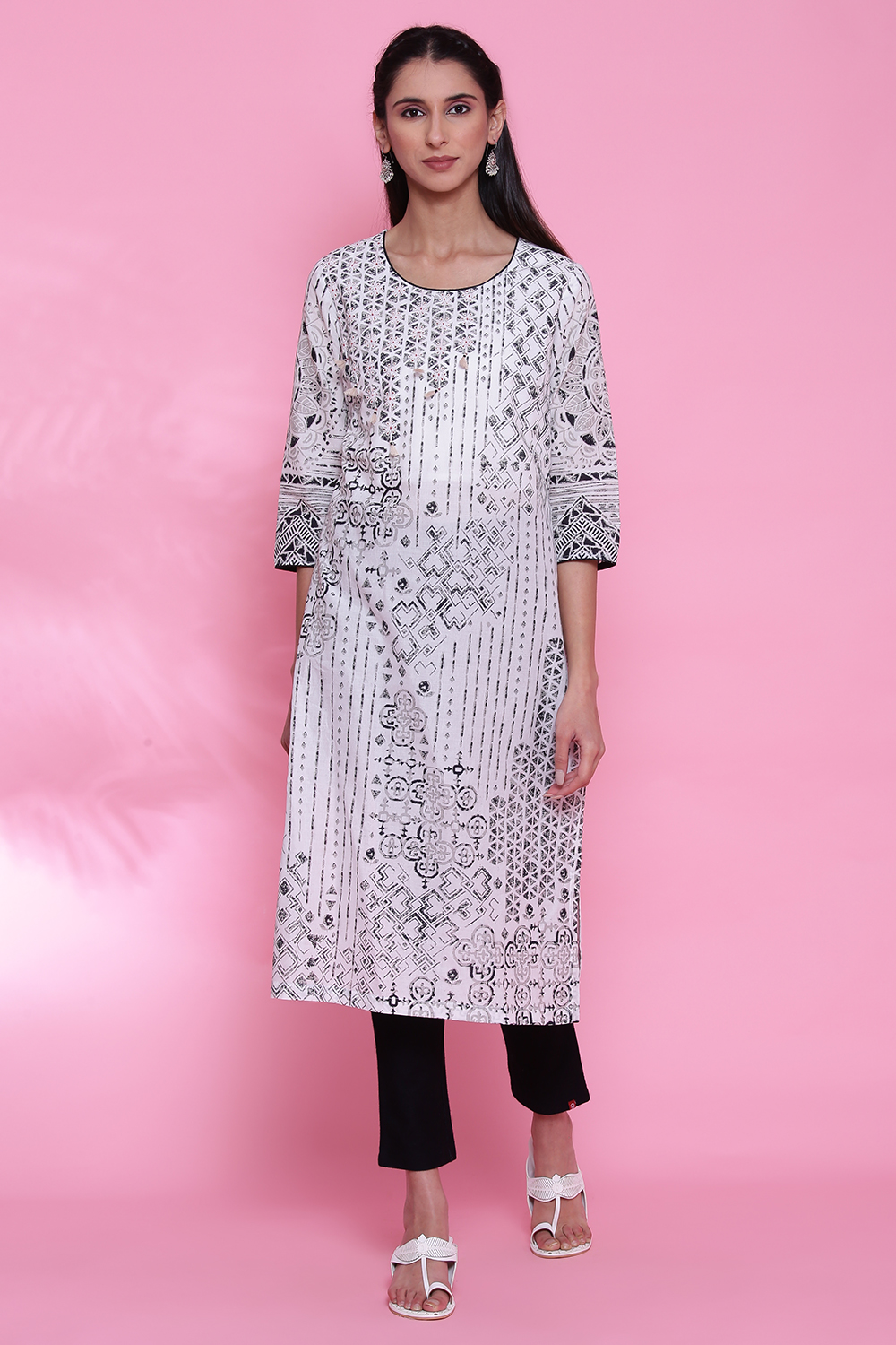 Black Cotton Straight Printed Kurta image number 0