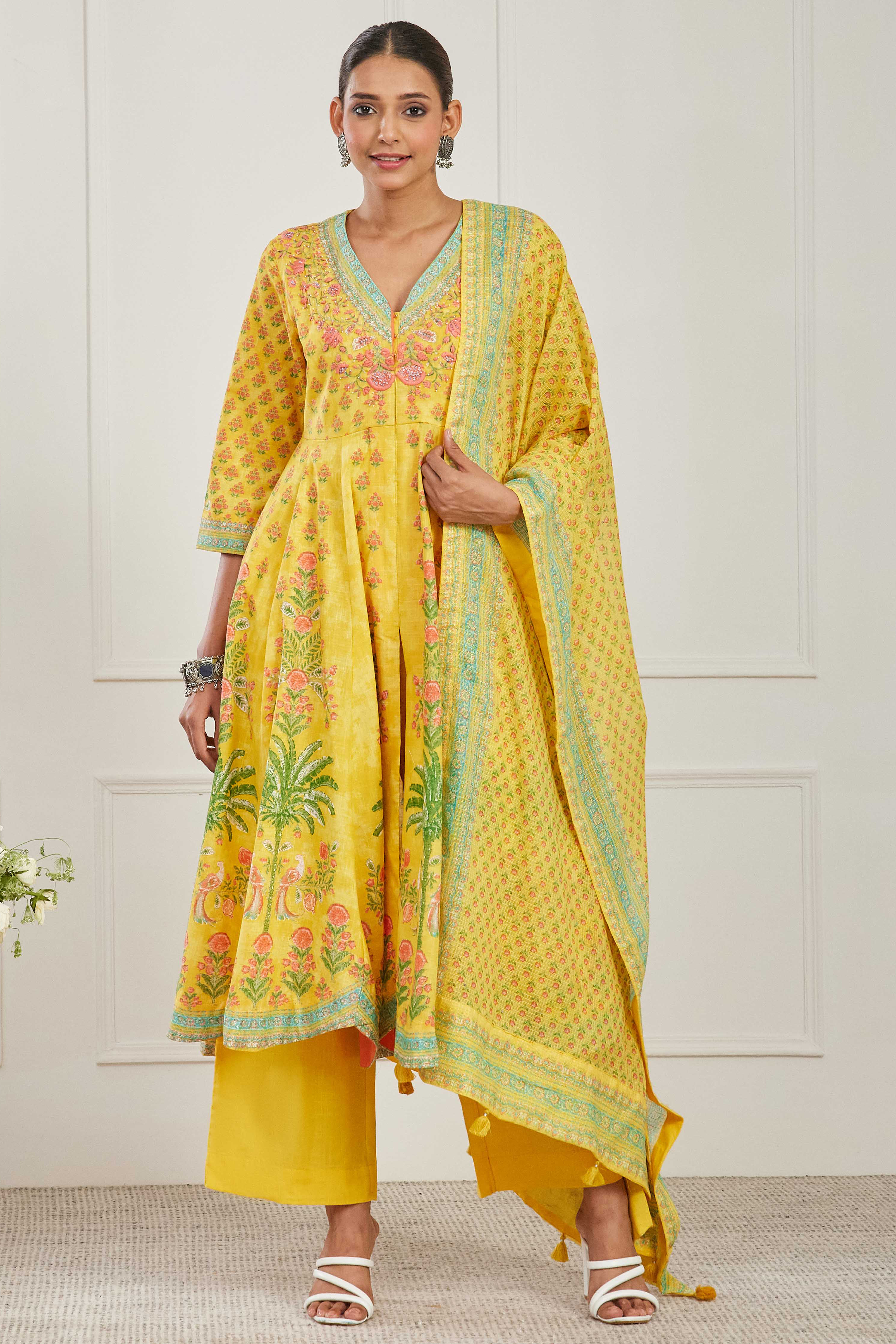 Yellow Cotton Kalidar Suit Set image number 0