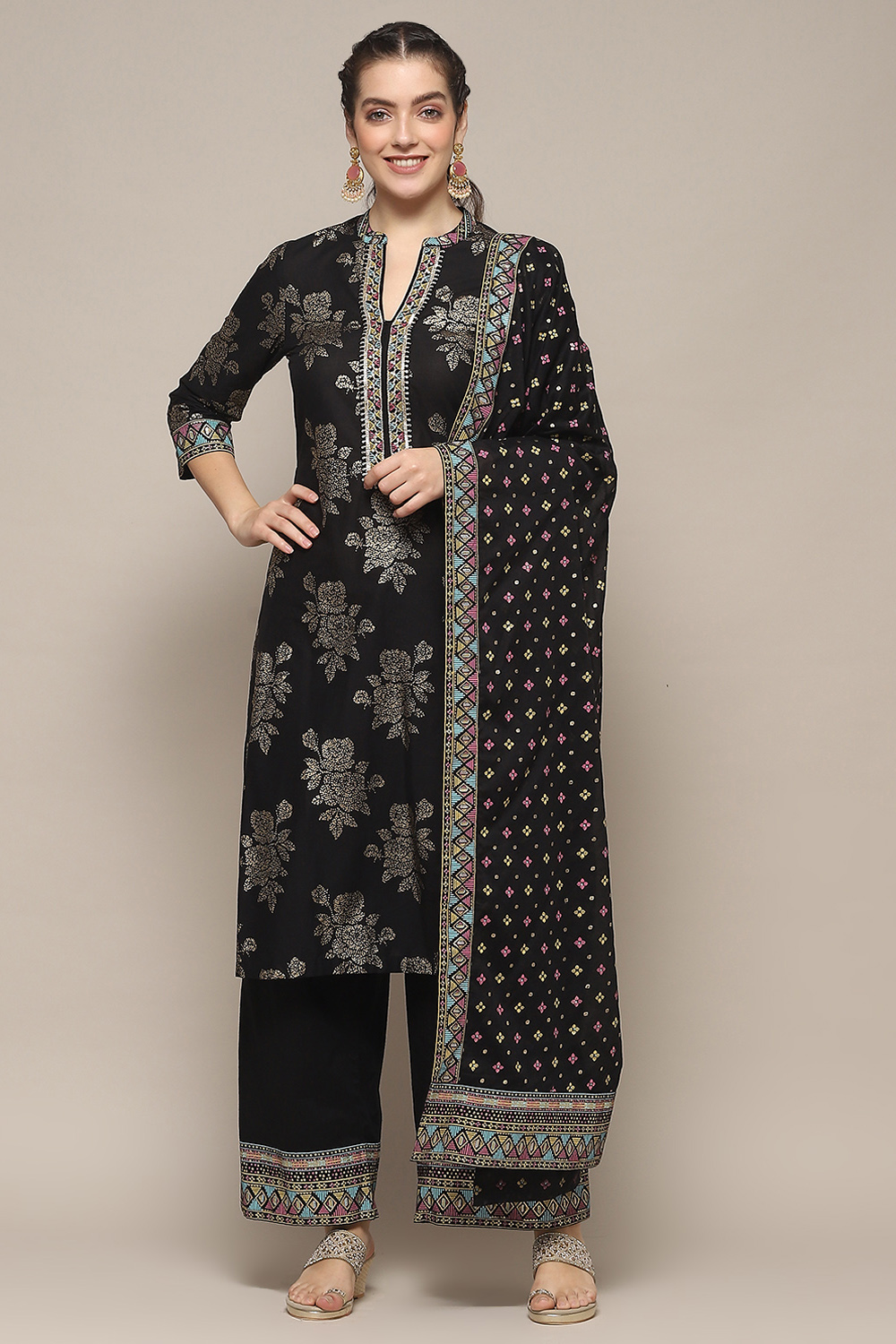 Black Cambric Straight Kurta Palazzo Suit Set image number 7