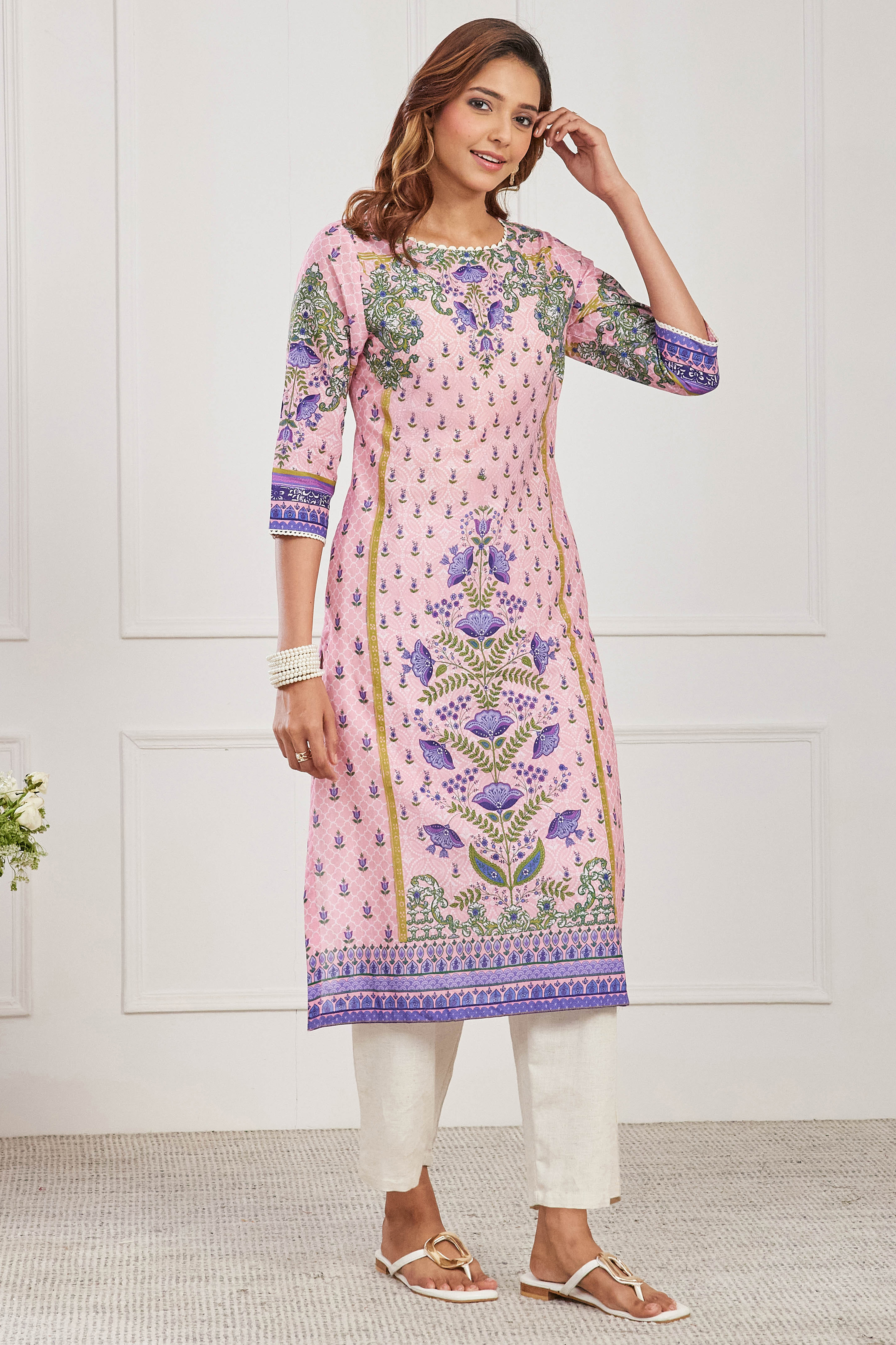 Pink Cotton Printed Straight Kurta image number 4