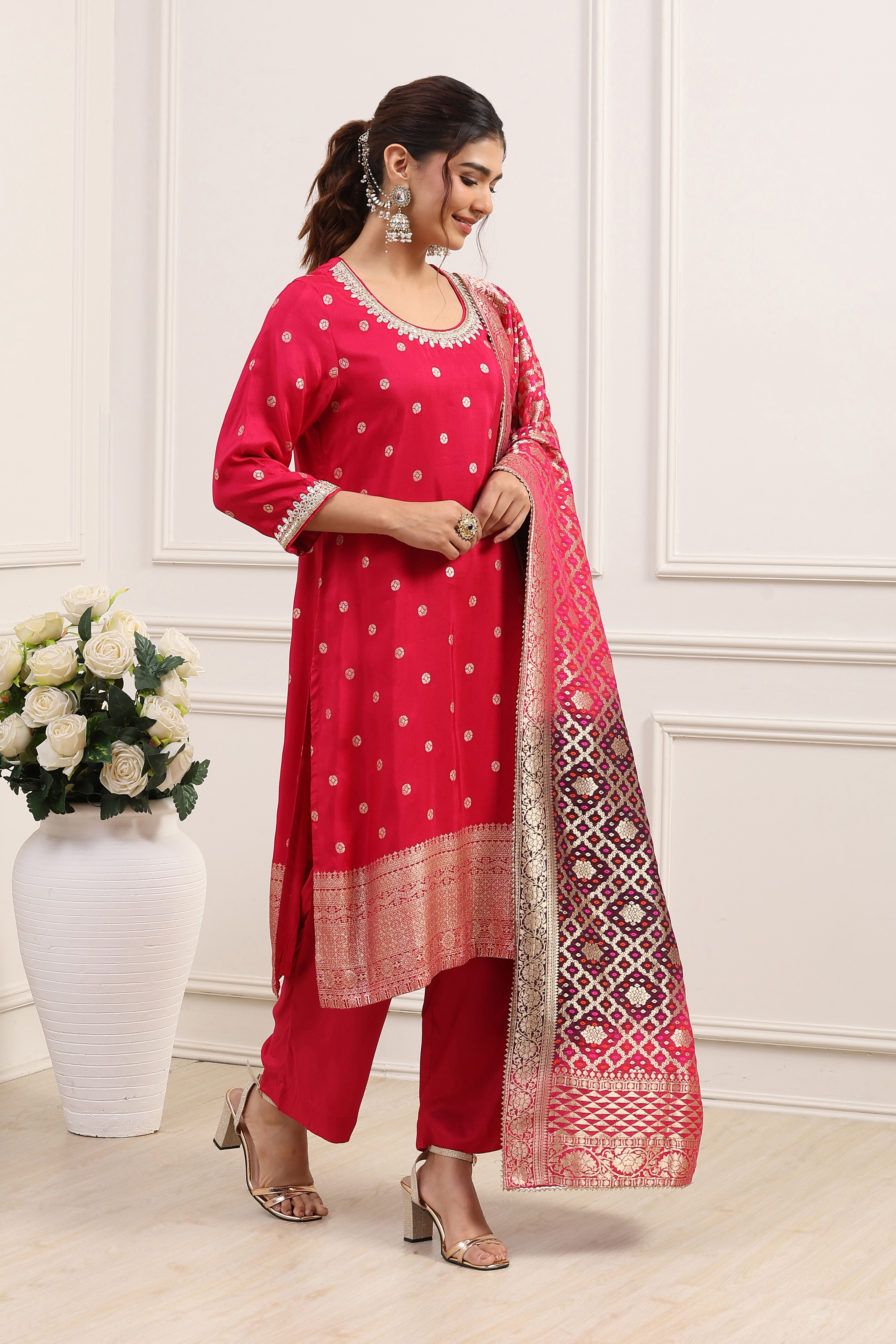Pink Viscose Rayon Straight Suit Set image number 5