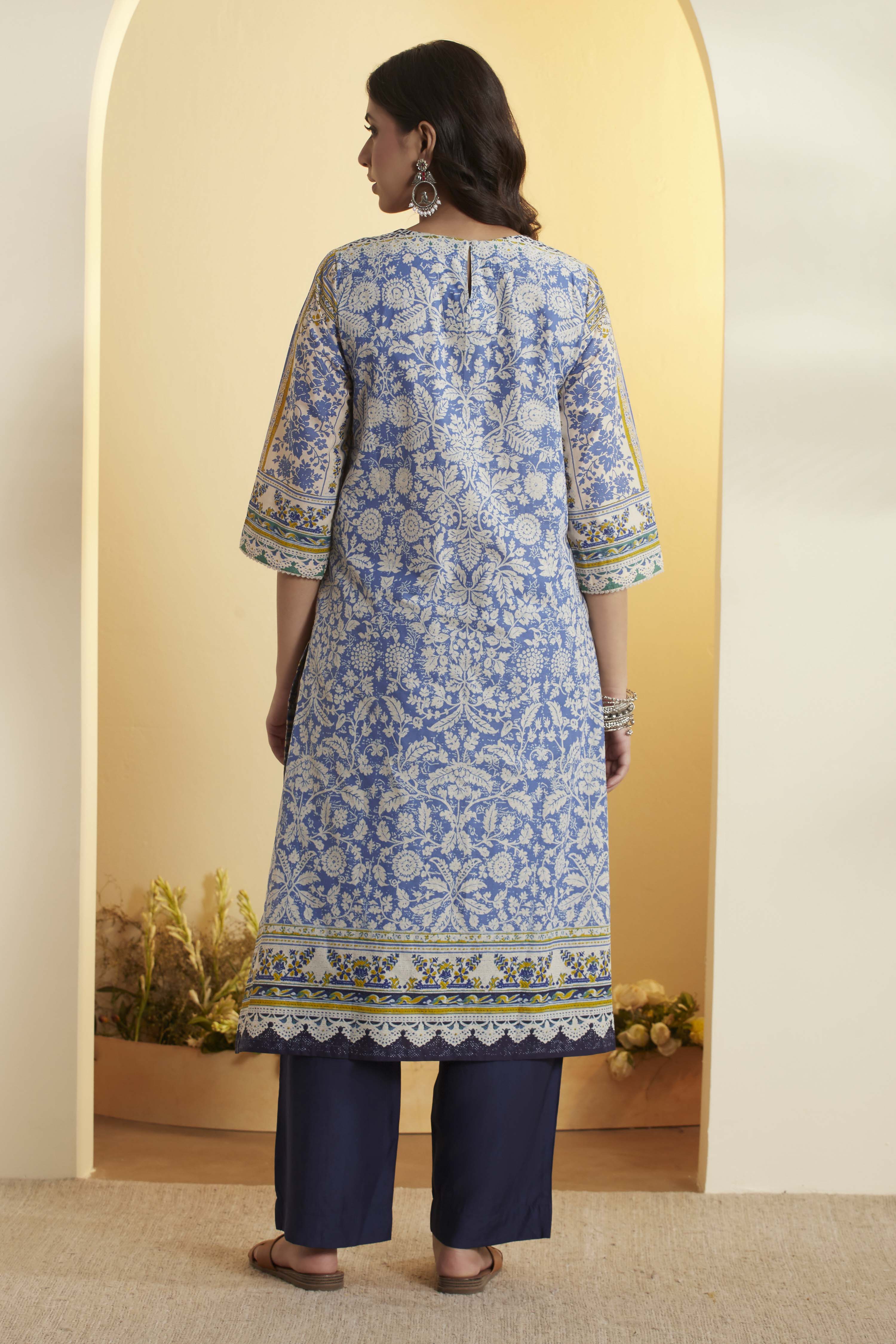 Blue Cotton Straight Kurta image number 4