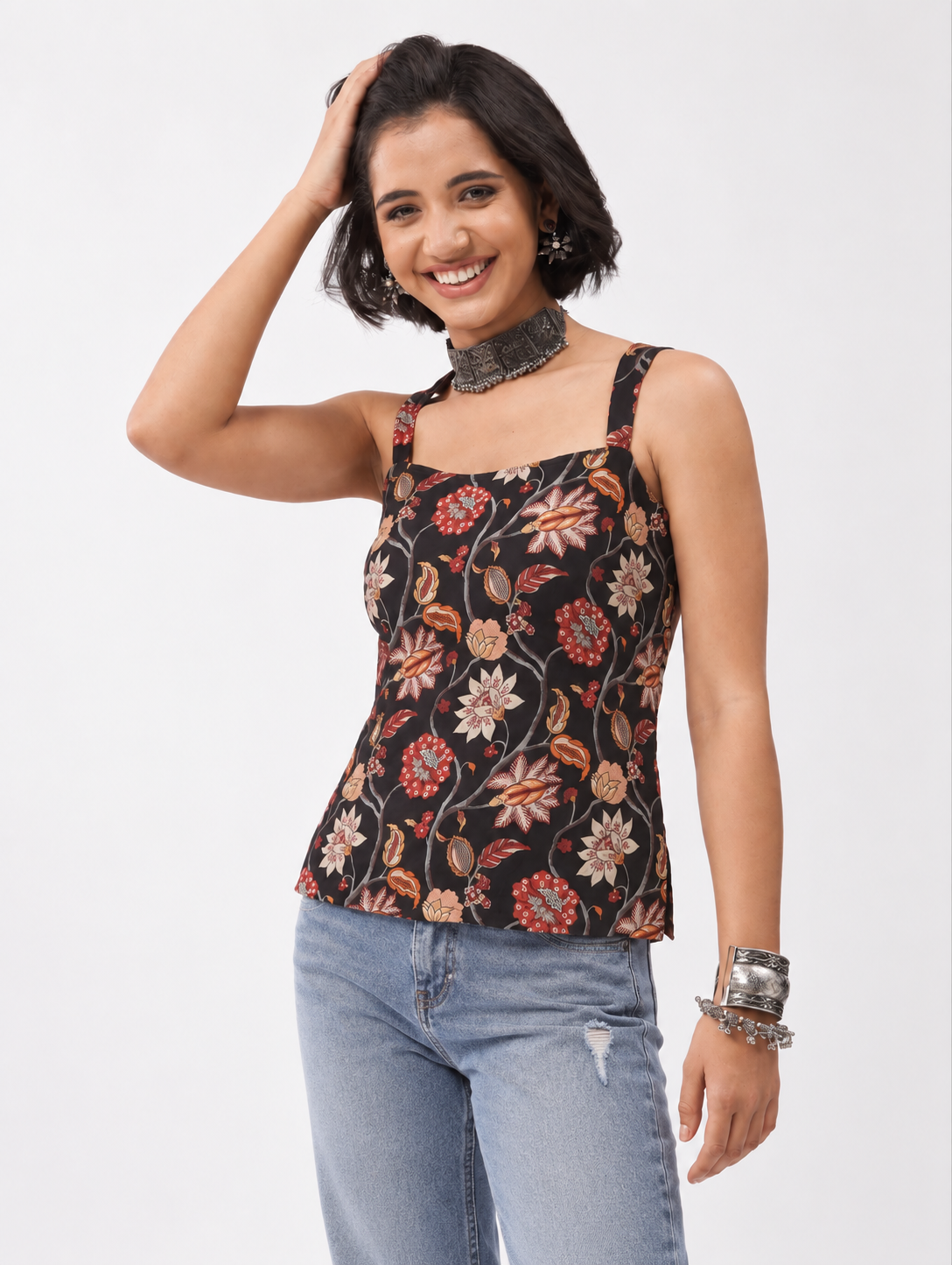 Black Cotton Floral Printed Straight Top image number 5