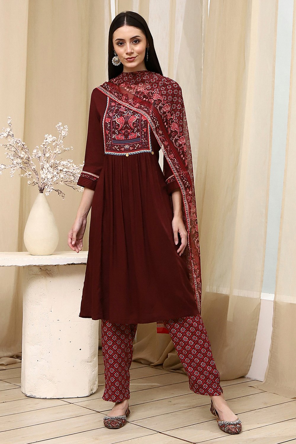 Brown Rayon Viscose Narrow Suit Set image number 6