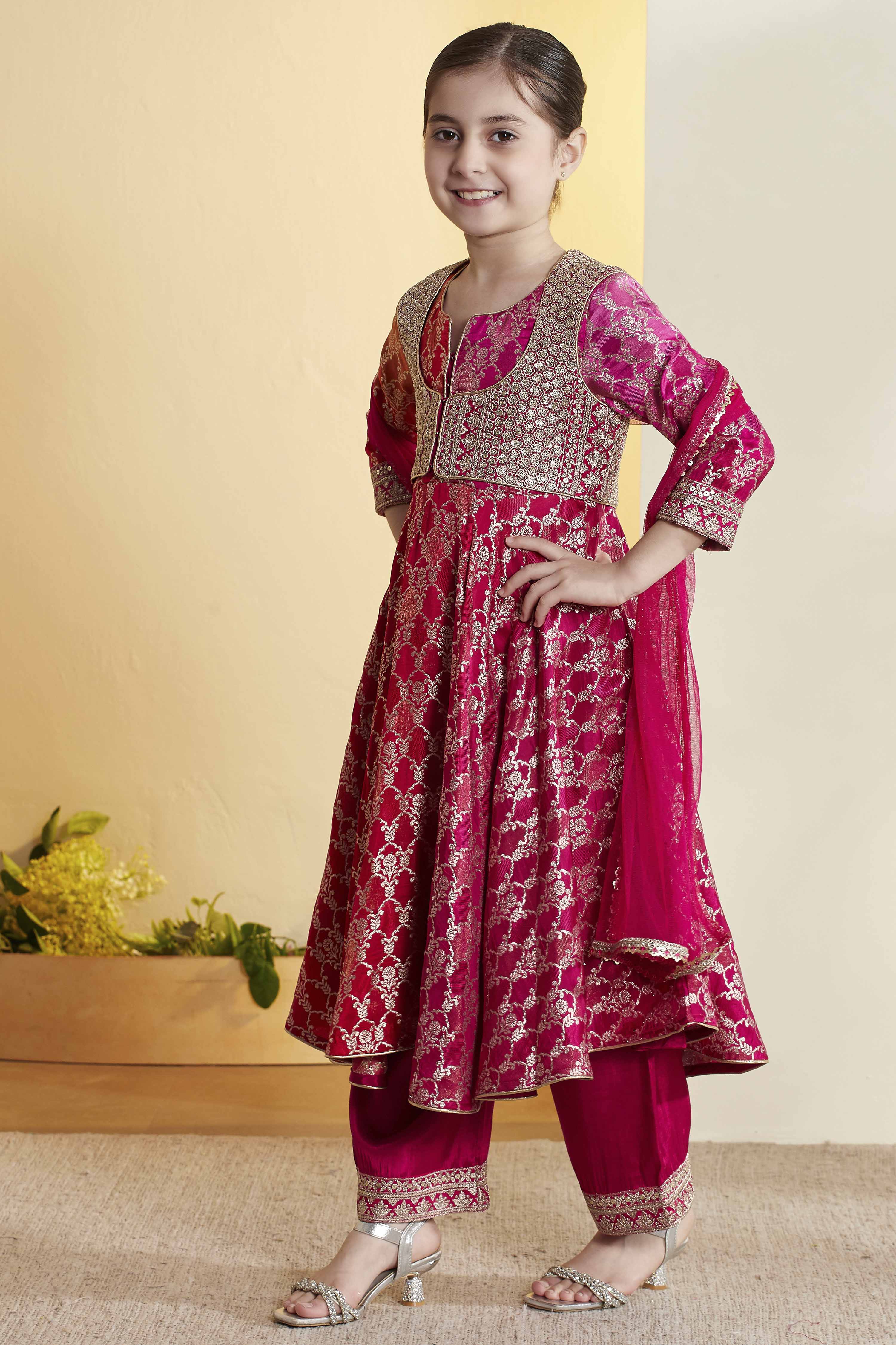 Pink Viscose Rayon Anarkali Suit Set image number 3