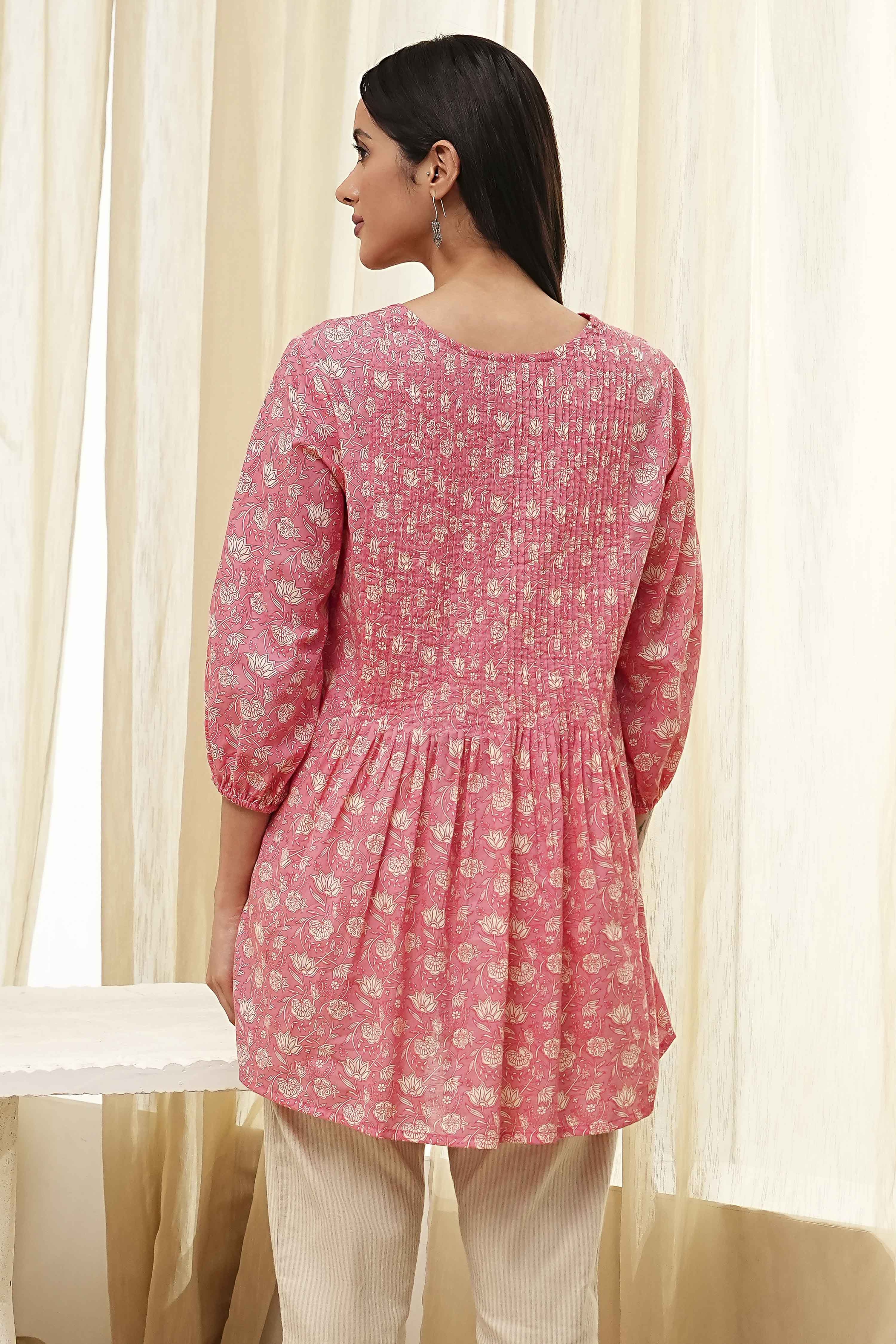 Coral Cotton Pleated Short Kurta image number 3