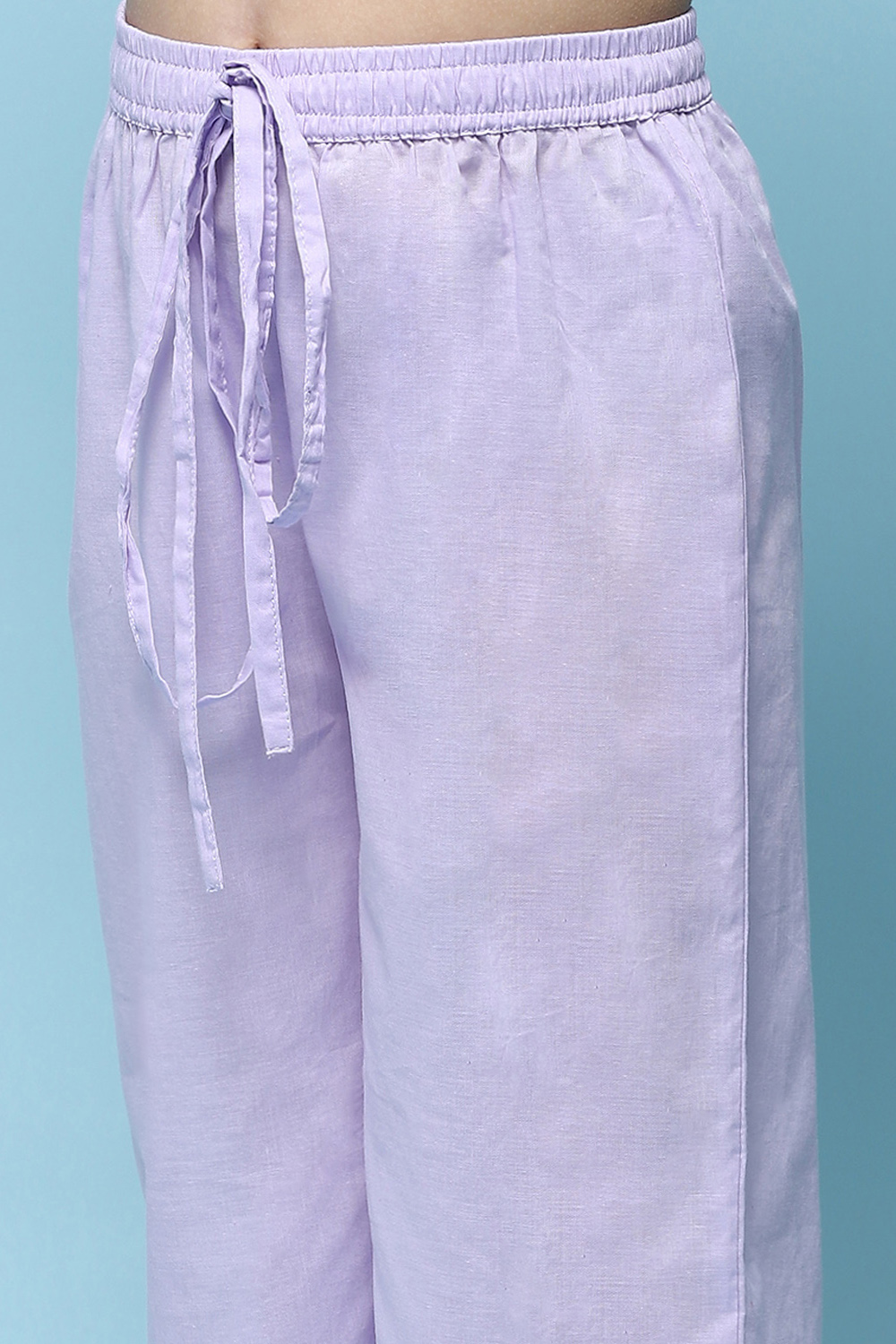 Lavender Printed Cotton Gathered Kurta & Solid Palazzo  image number 2