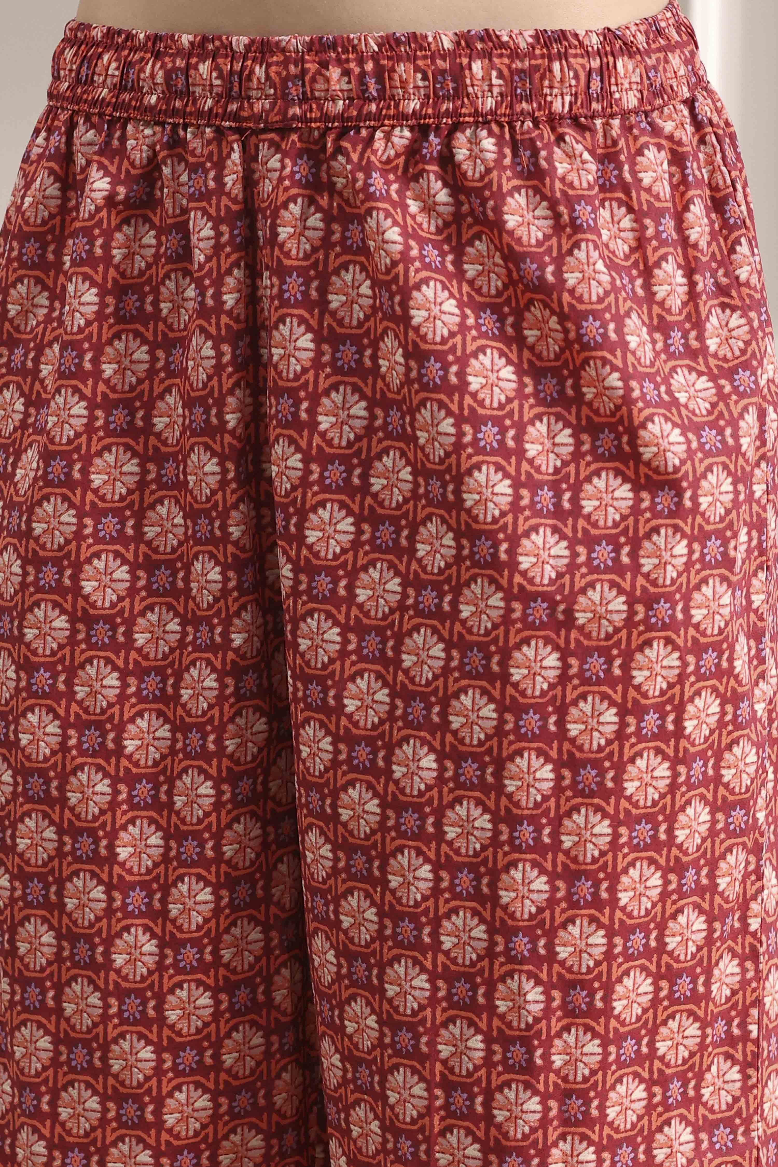 Blue Cotton Straight Printed Suit Set image number 2