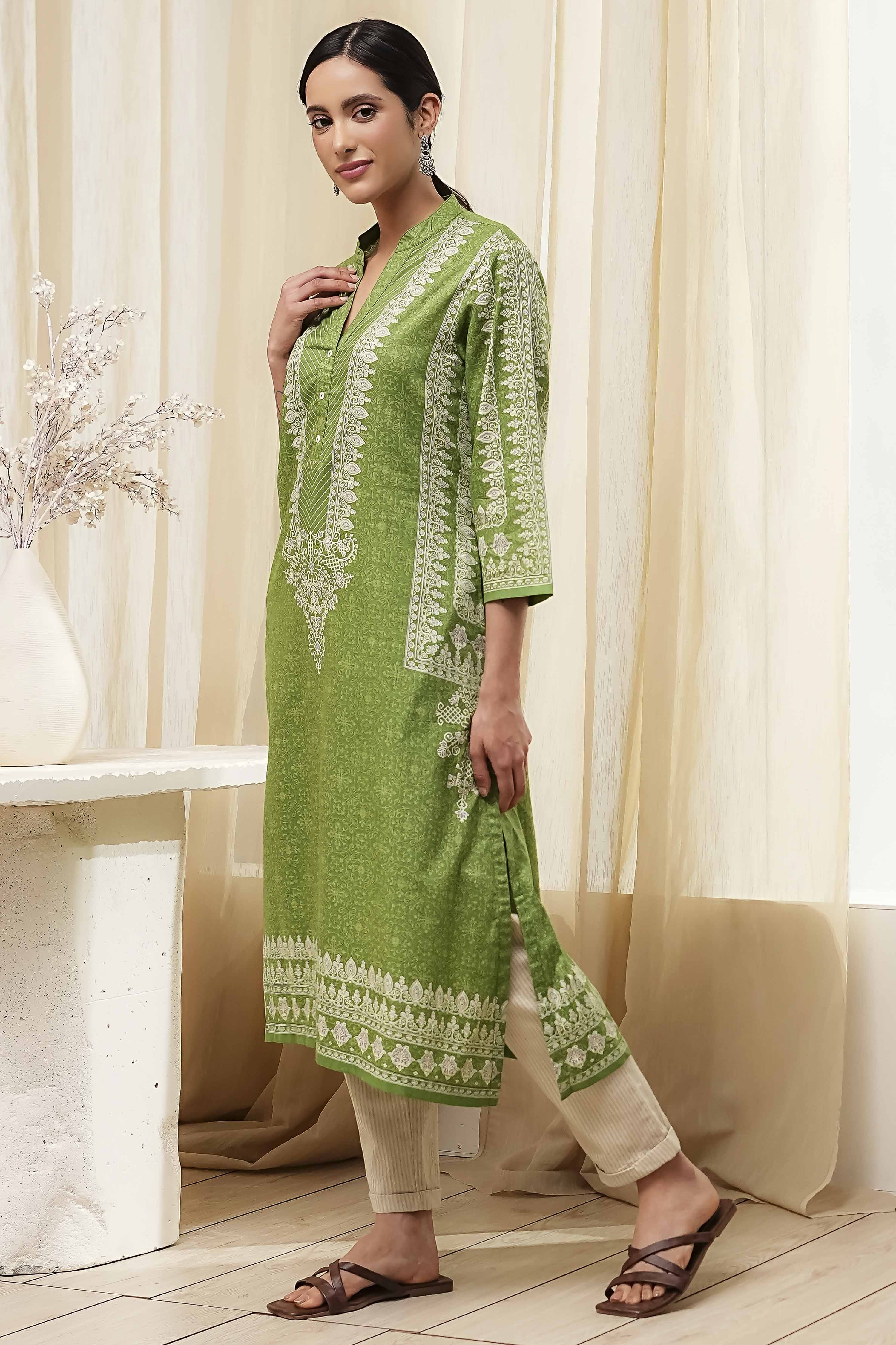 Green Cotton Printed Straight Kurta image number 2