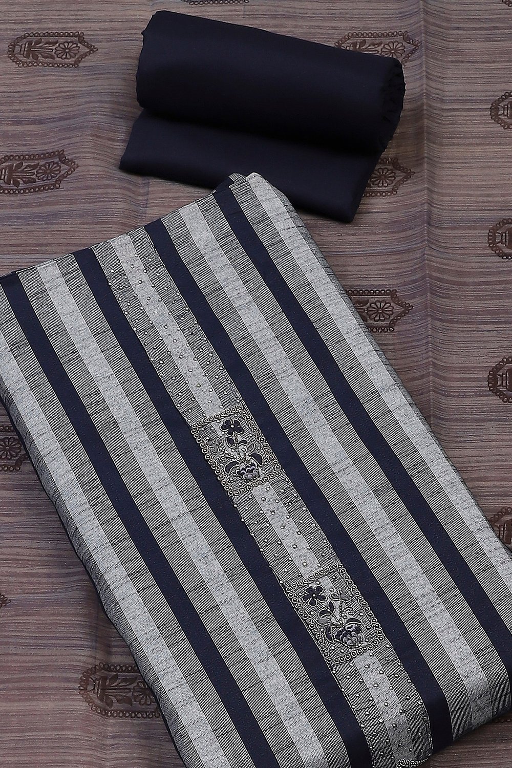 Blue Cotton Unstitched Suit Set image number 3