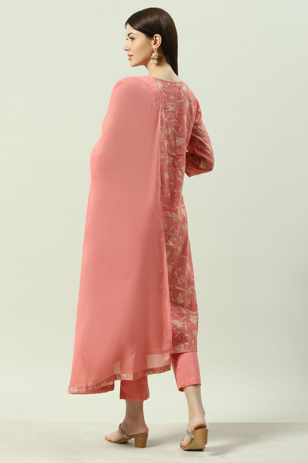 Sage Green Printed Straight Kurta Regular Pants Suit Set image number 4