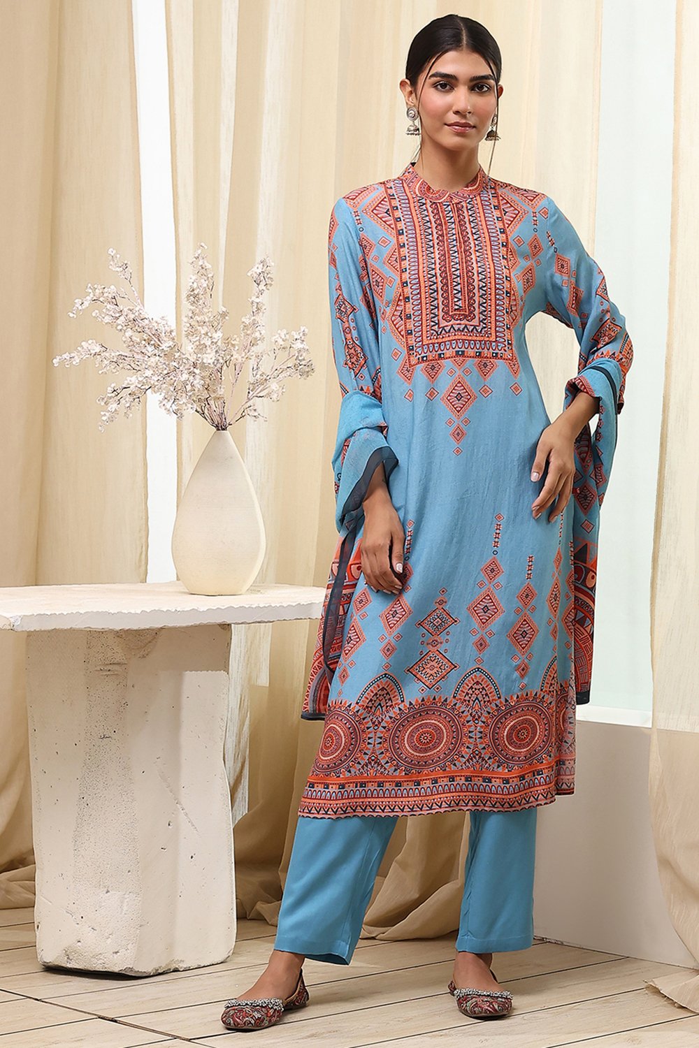 Dull Blue Printed Straight Suit Set image number 6
