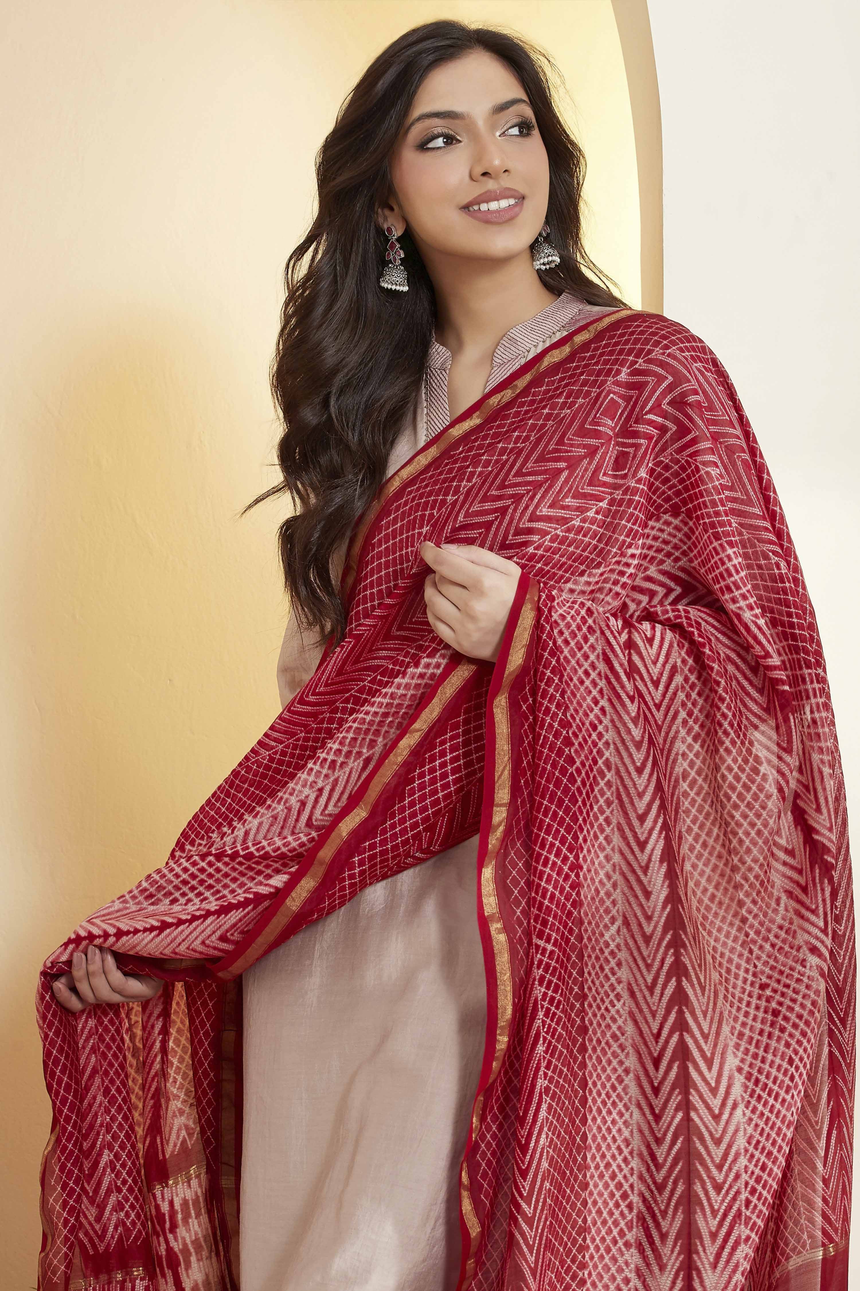Red Chanderi Chevron Printed Dupatta image number 1
