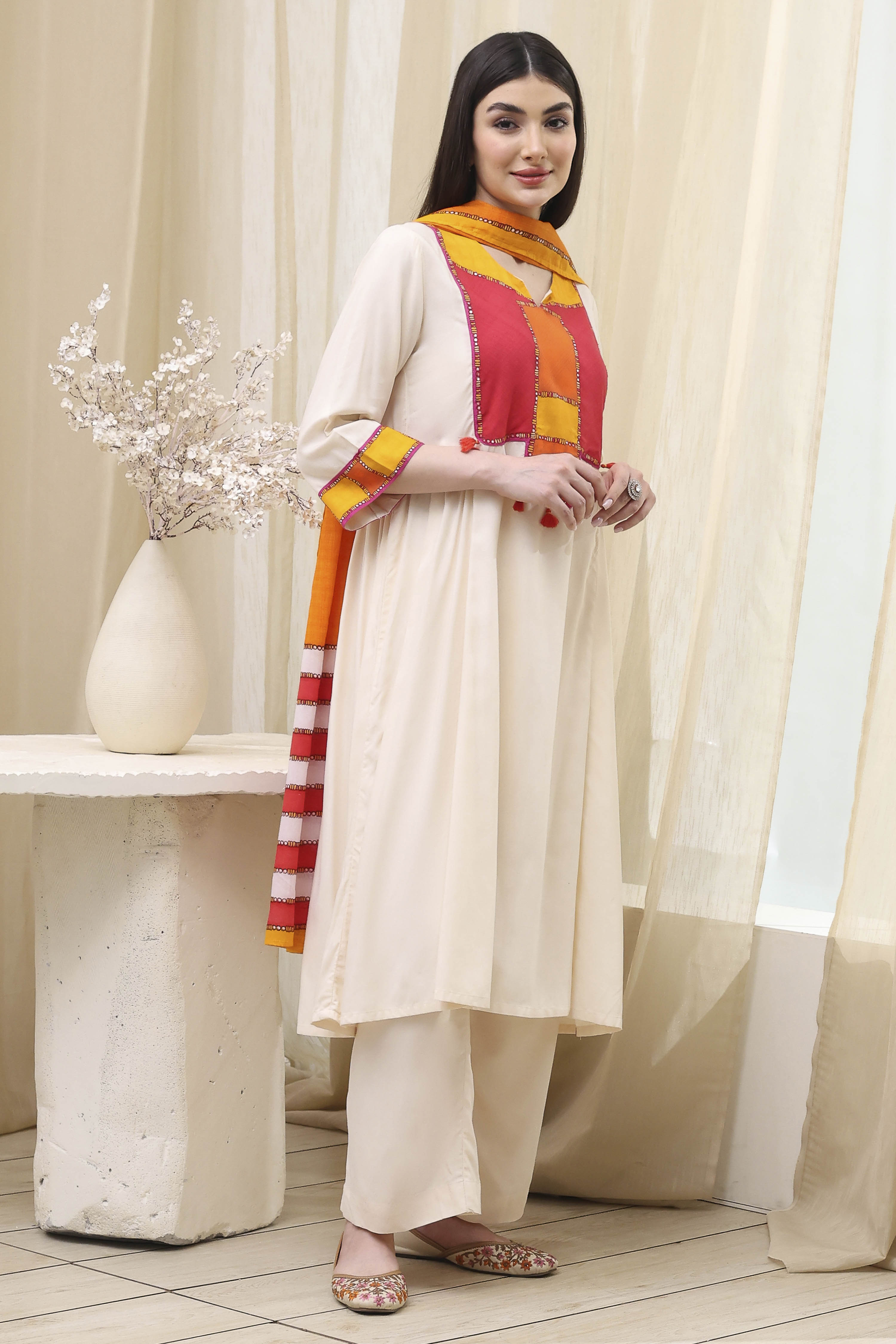 White Rayon Gathered Kurta Palazzo Suit Set image number 5