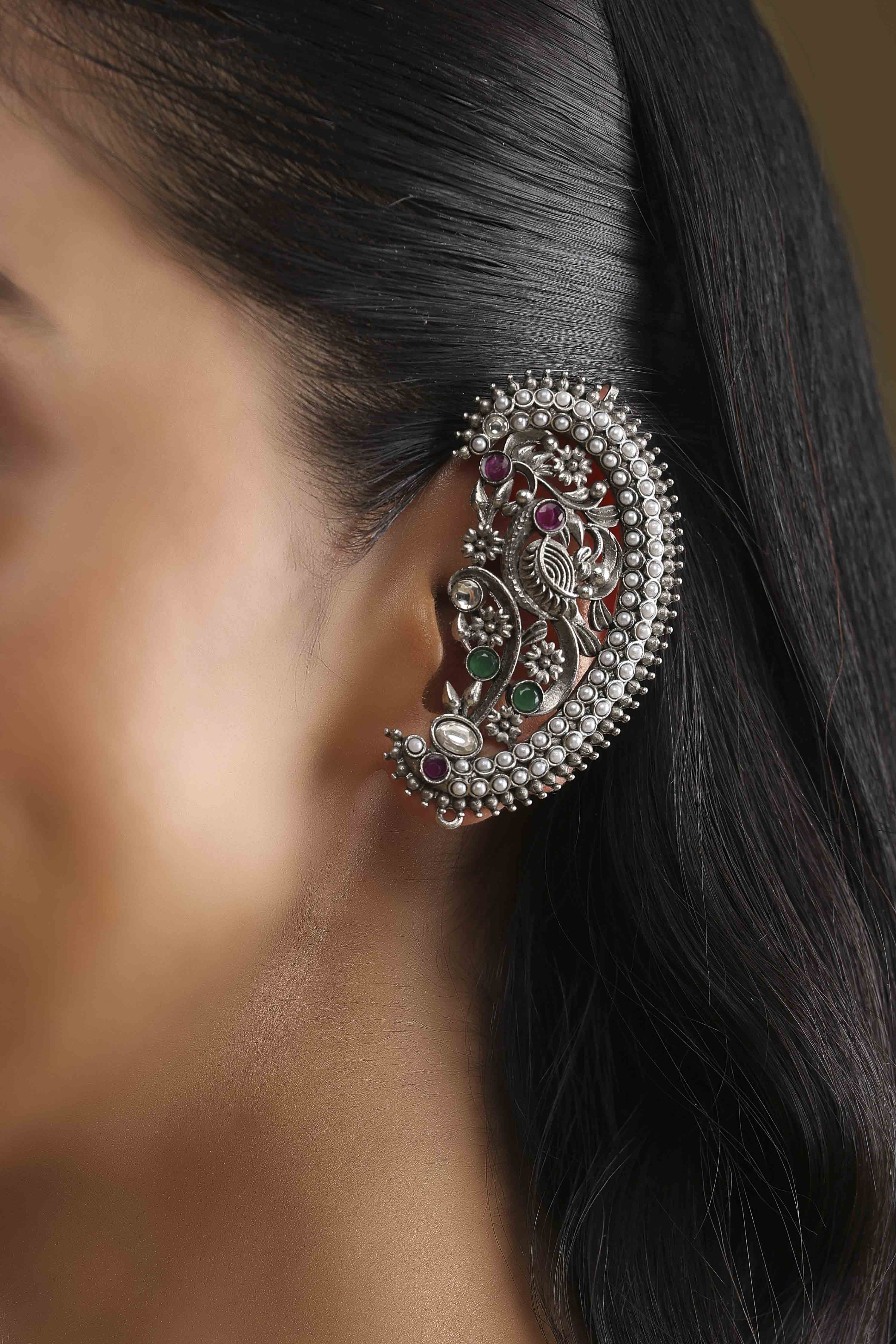 Oxidised Alloy Earcuff image number 1