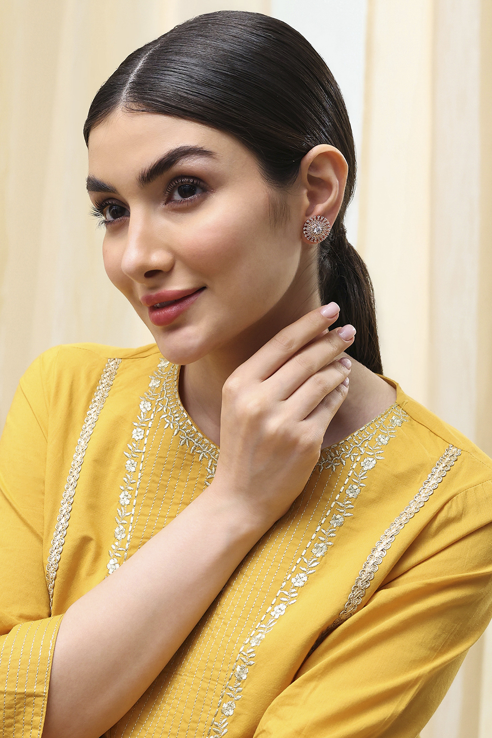 Off White Brass Studs image number 3