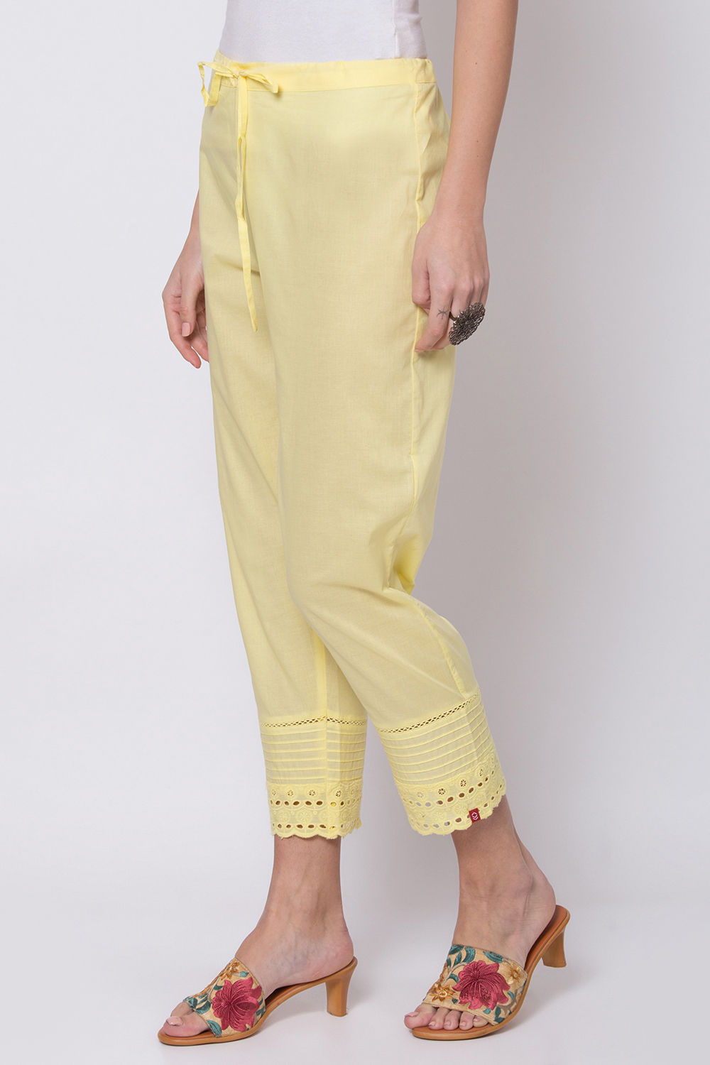 White Cotton Solid Pant image number 2