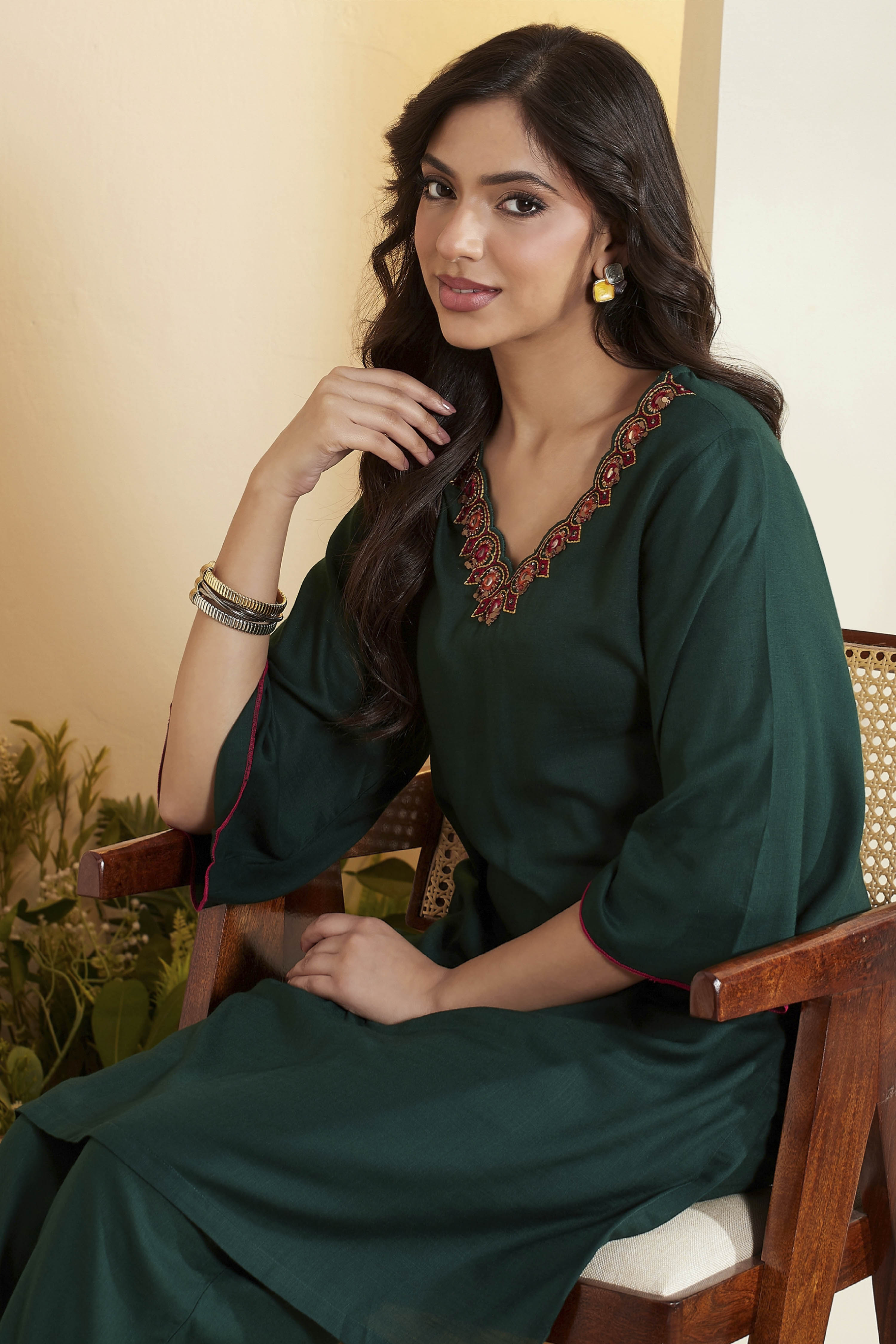 Green Viscose Rayon Yoke Design Solid Straight Kurta Set image number 1