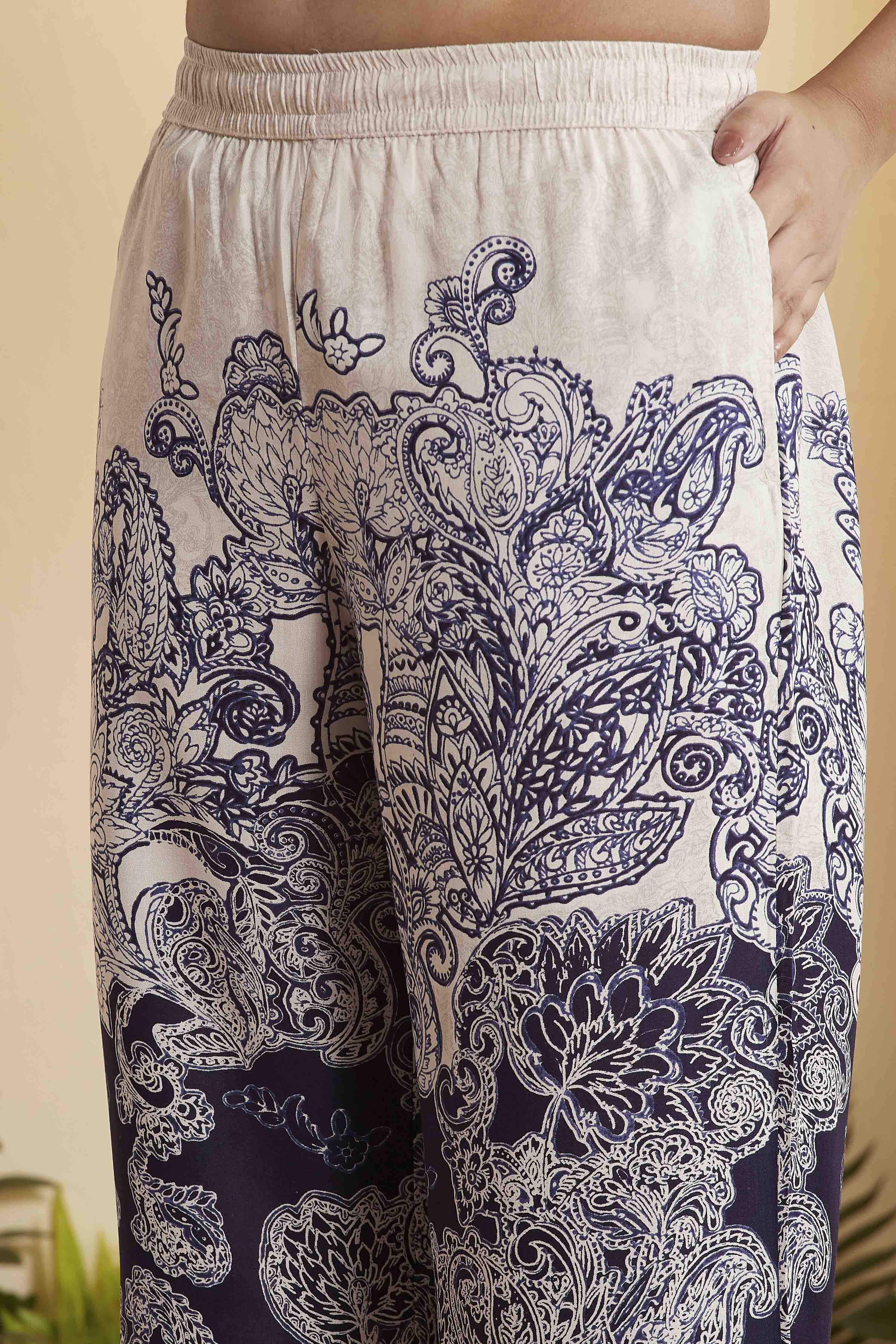 Blue Viscose Rayon Paisley Printed Straight Kurta Set image number 2