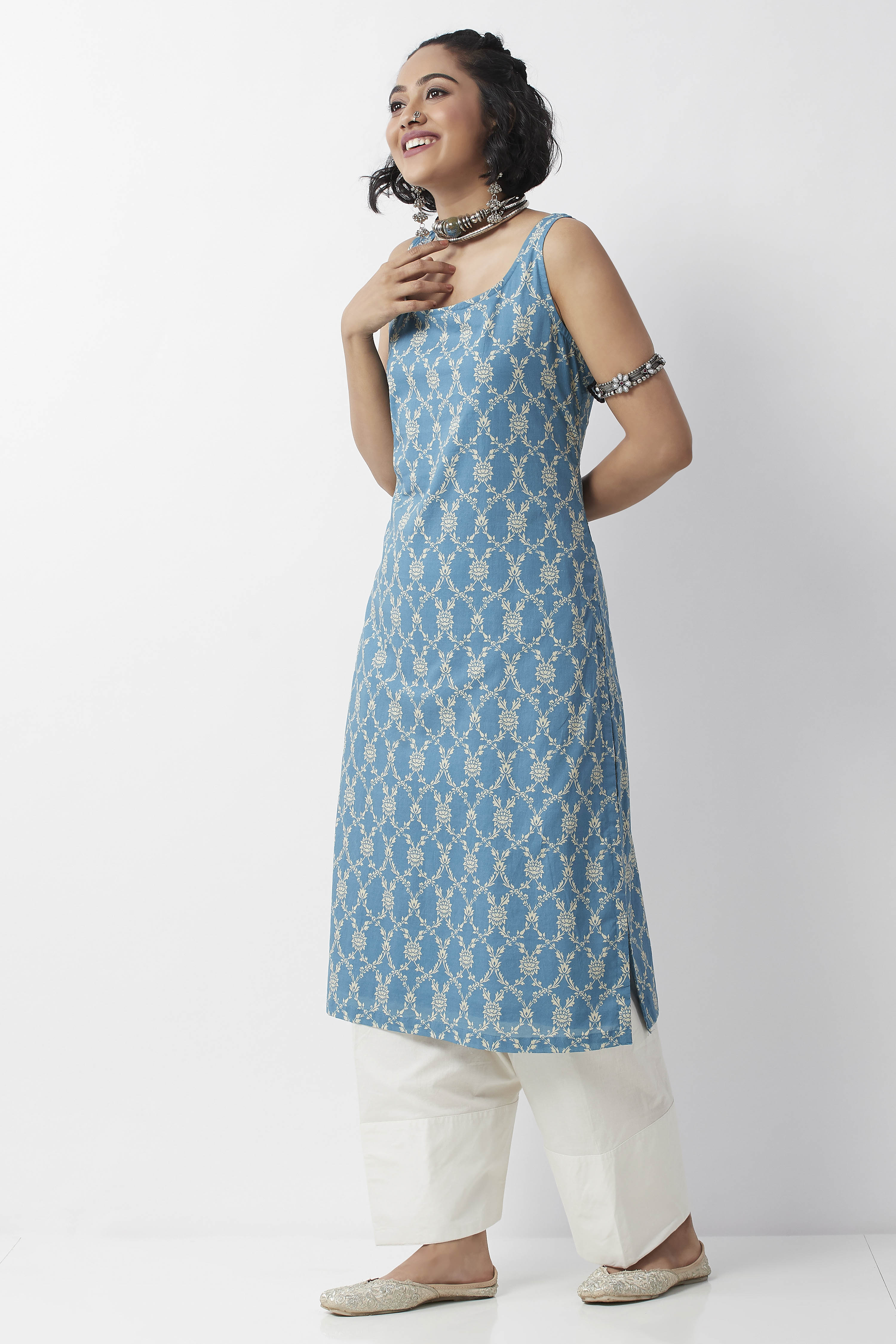 Teal Blue Cotton Floral Printed Straight Kurta image number 3