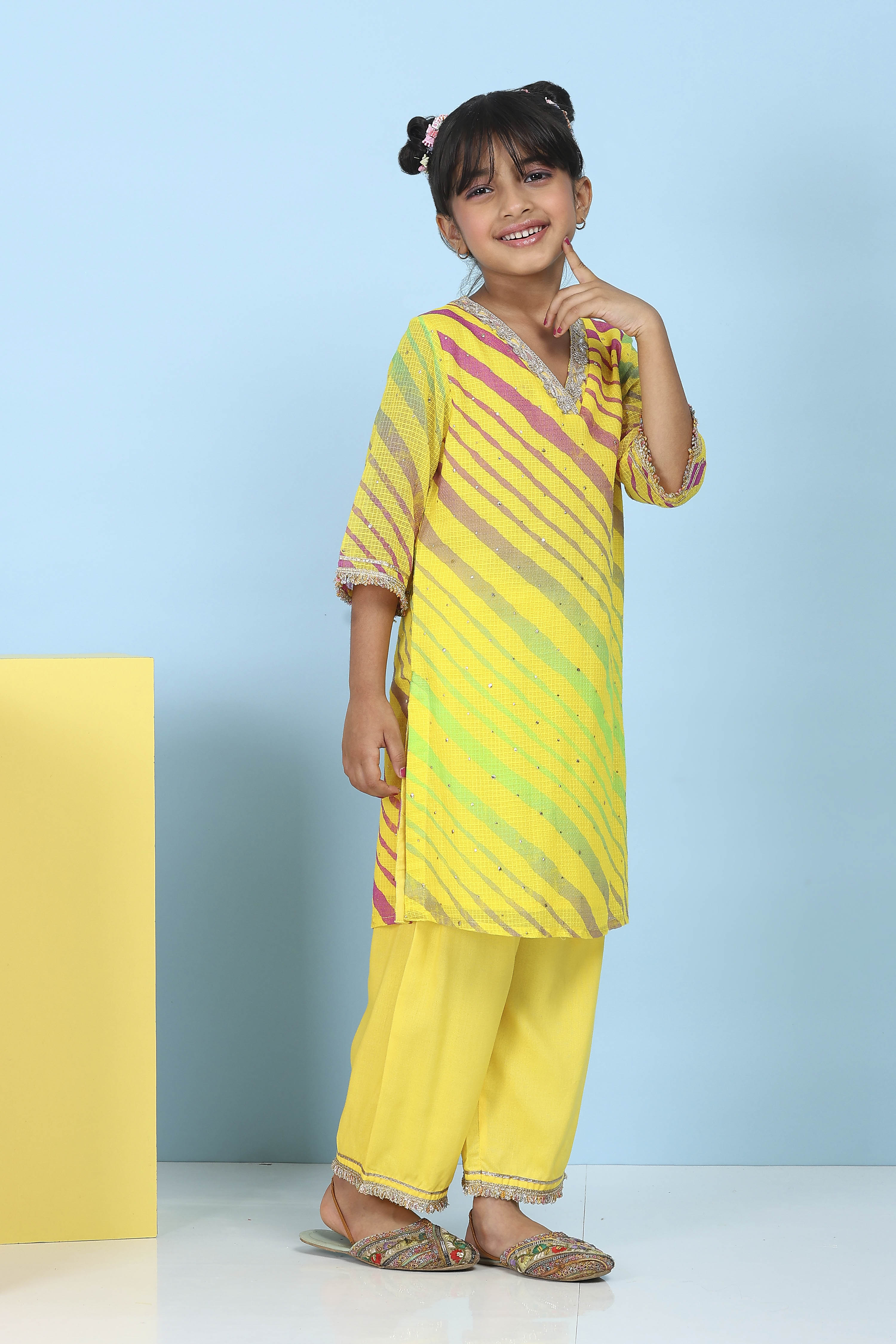 Yellow Cotton Printed Straight Suit Set image number 5