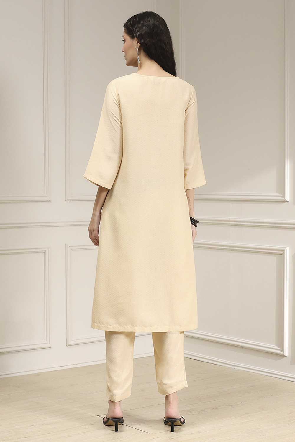 Black Textured Straight Kurta Pants Set image number 4