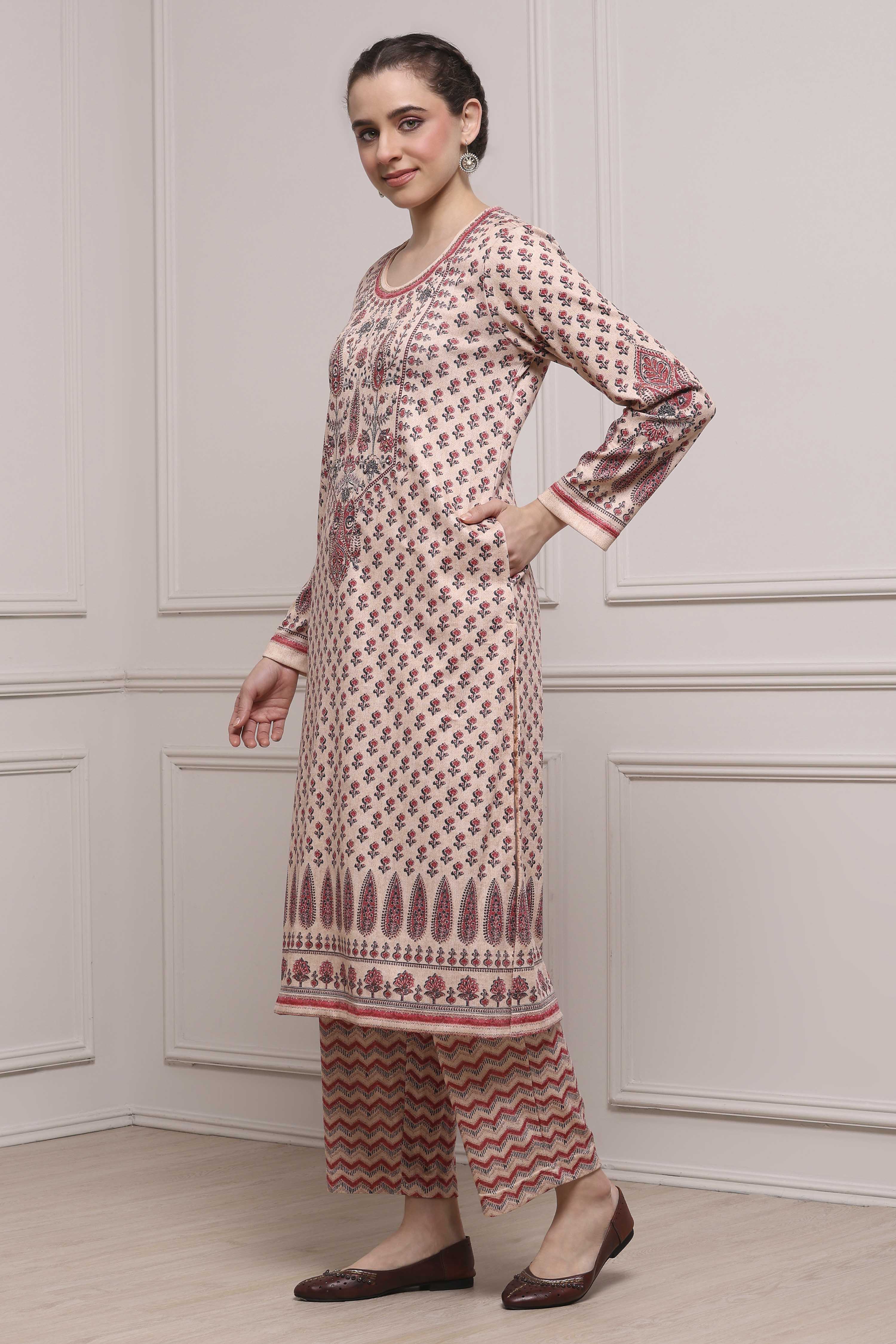 Mustard Blended Printed Straight Kurta Pants Set image number 3