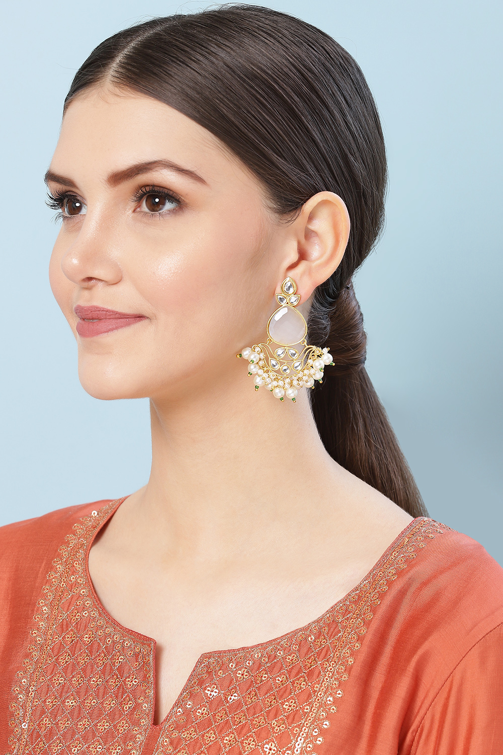 White Earrings image number 3