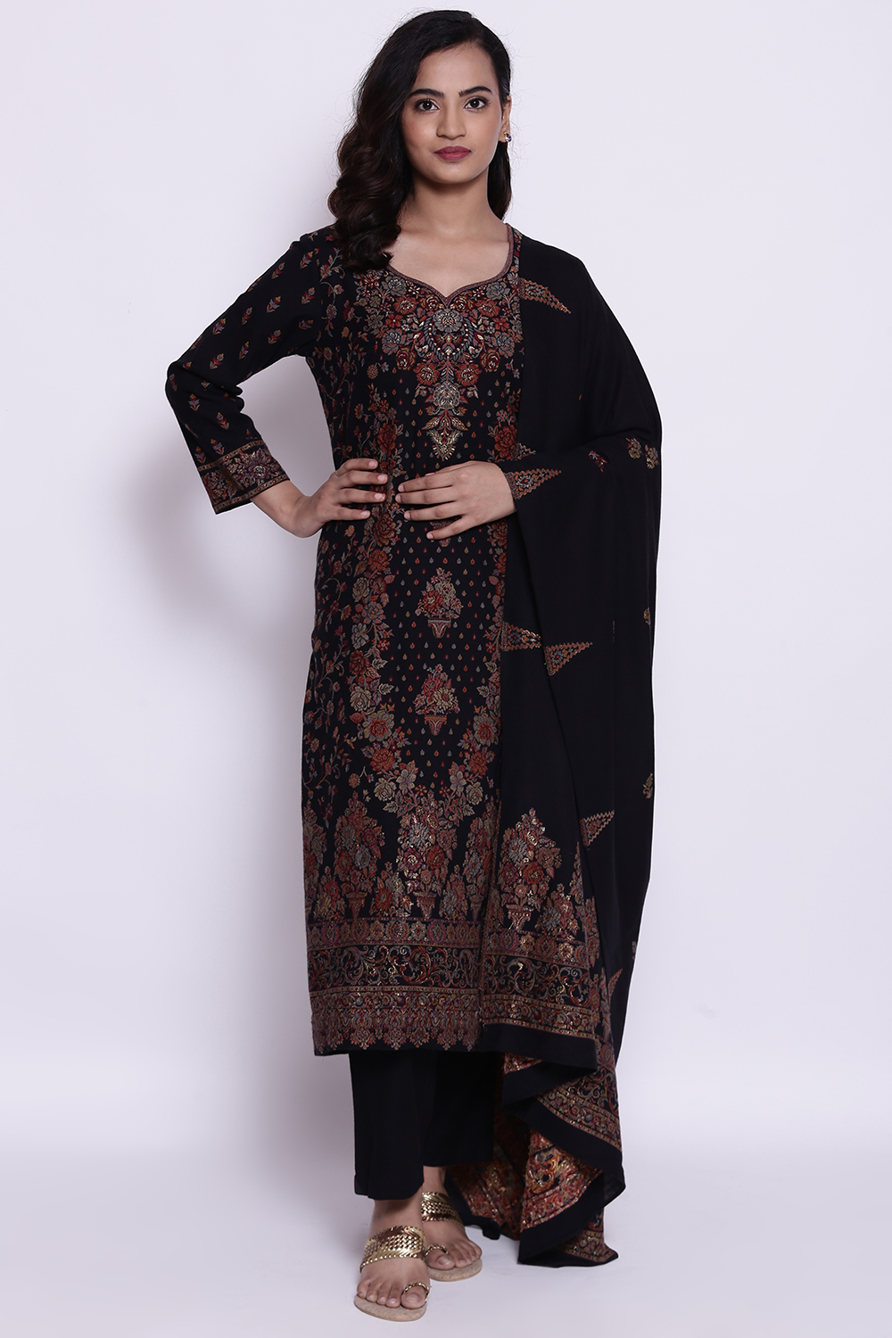 Black Cotton Straight Kurta Regular Pant Suit Set image number 0